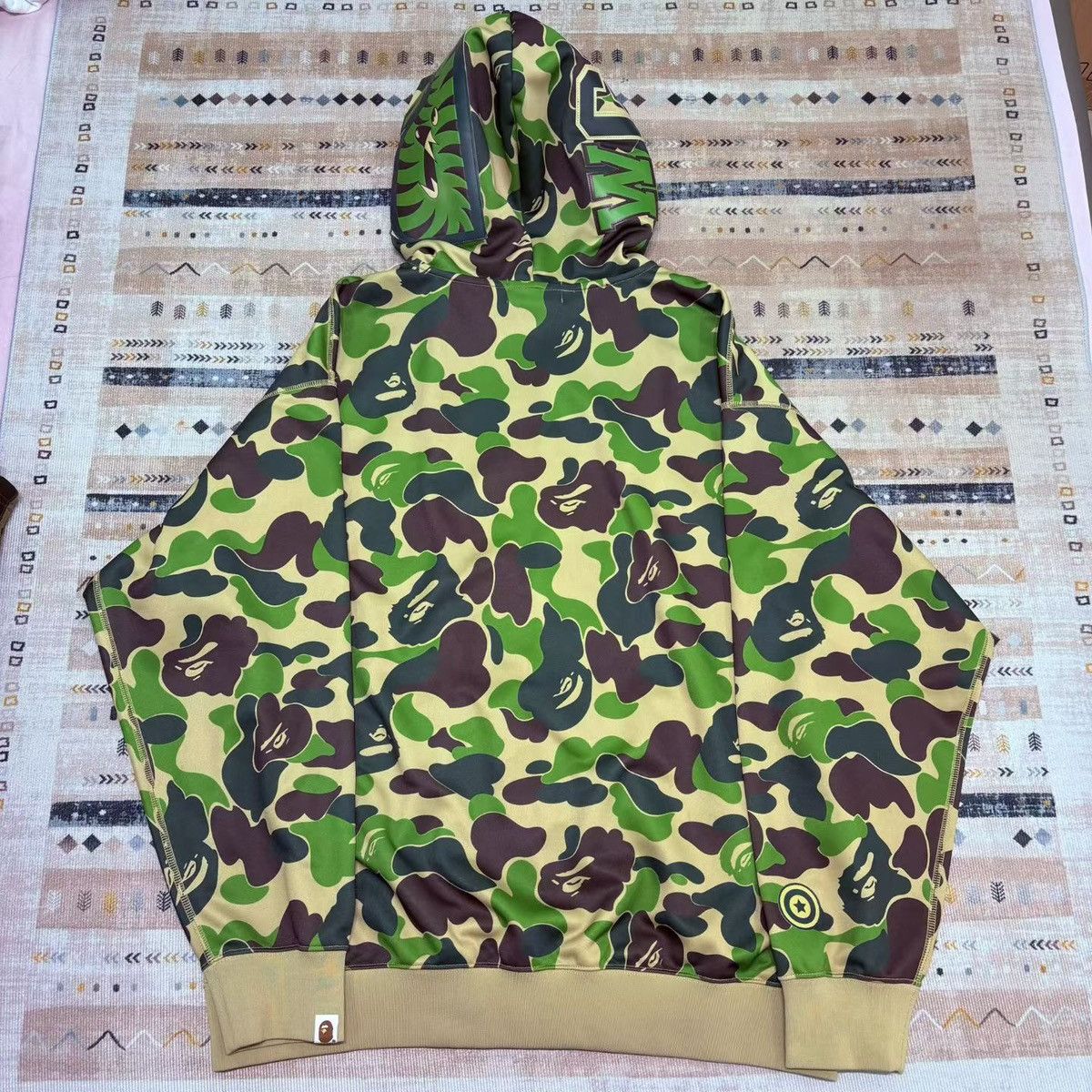 Bape CAMO SHARK FULL ZIP HOODIE Size US XL / EU 56 / 4 - 2 Thumbnail