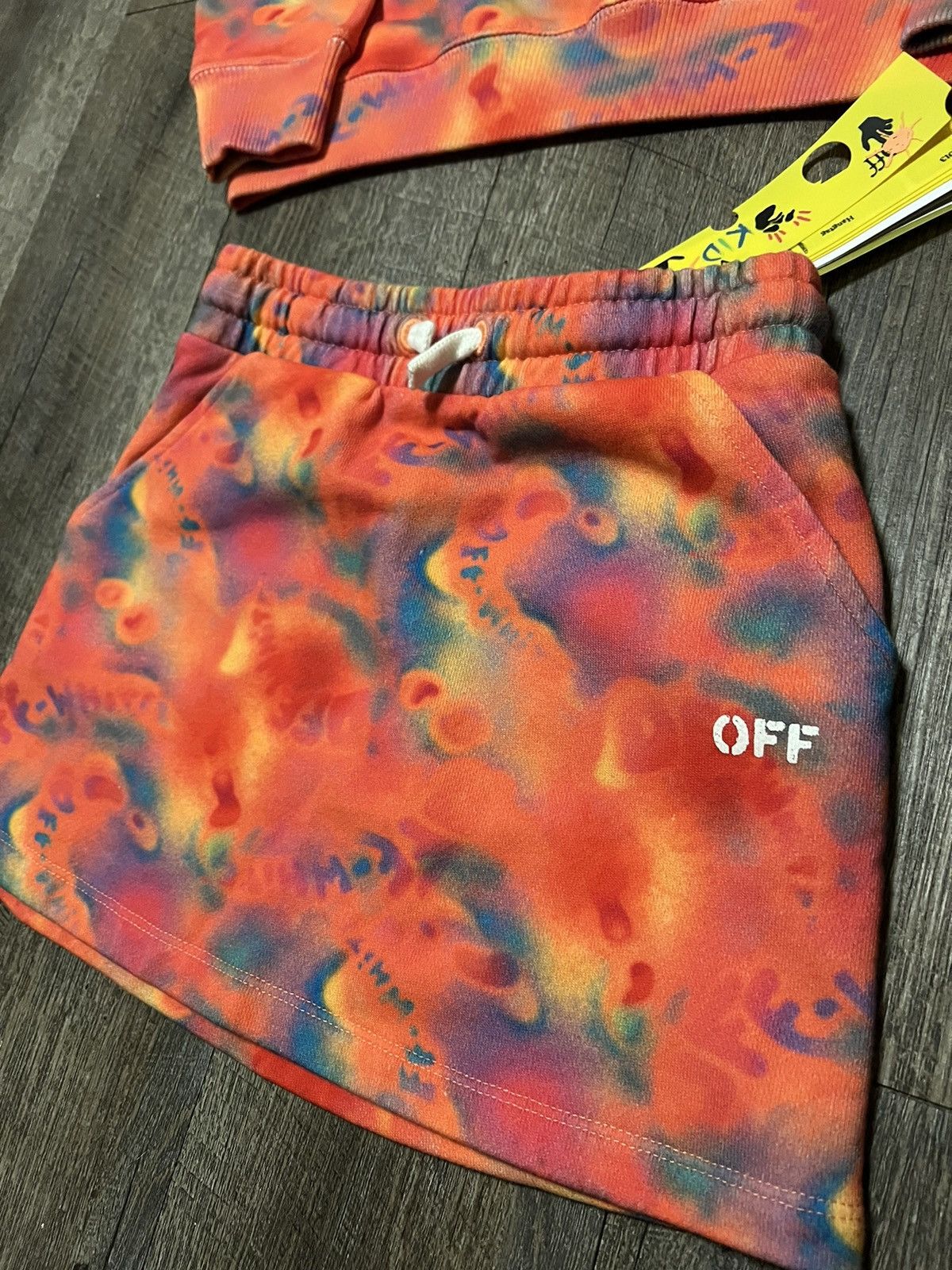 Off-White Off-White Kids Virgil Abloh Tie Dye Sweater Skirt Size 8 Size XXS / US 00 / IT 34 - 5 Thumbnail