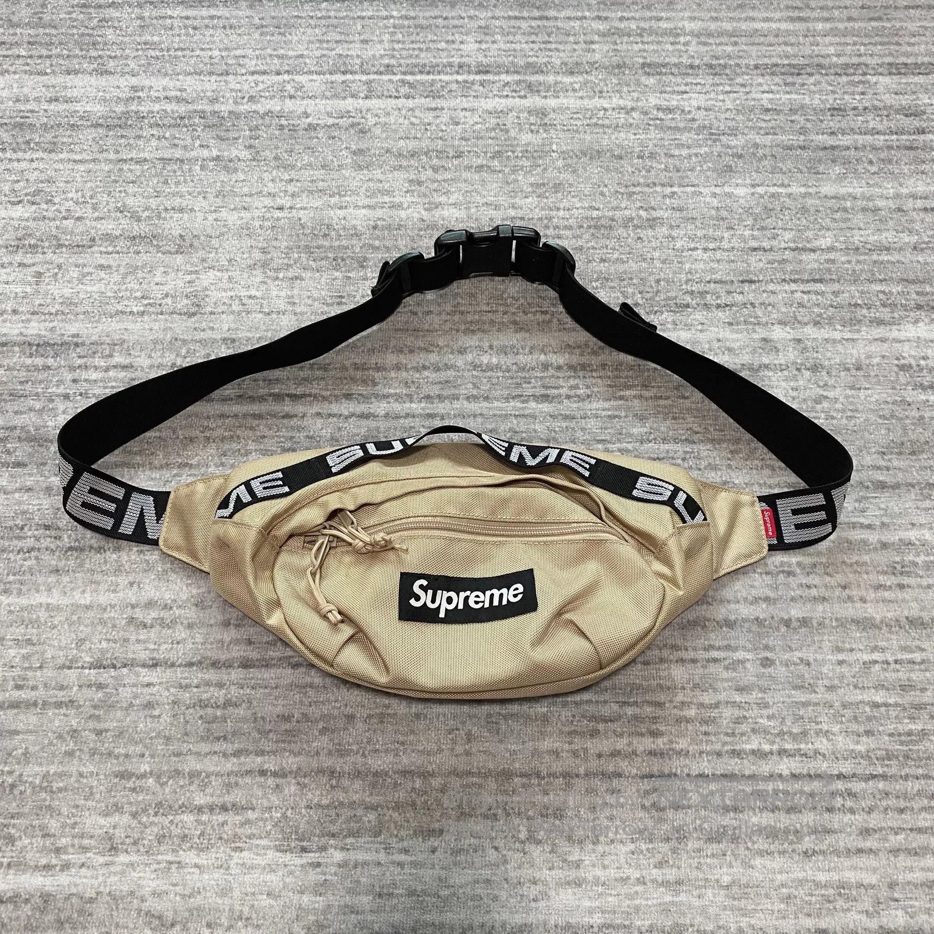 Supreme supreme khaki waist bag with shoulder strap. Size ONE SIZE - 1 Thumbnail