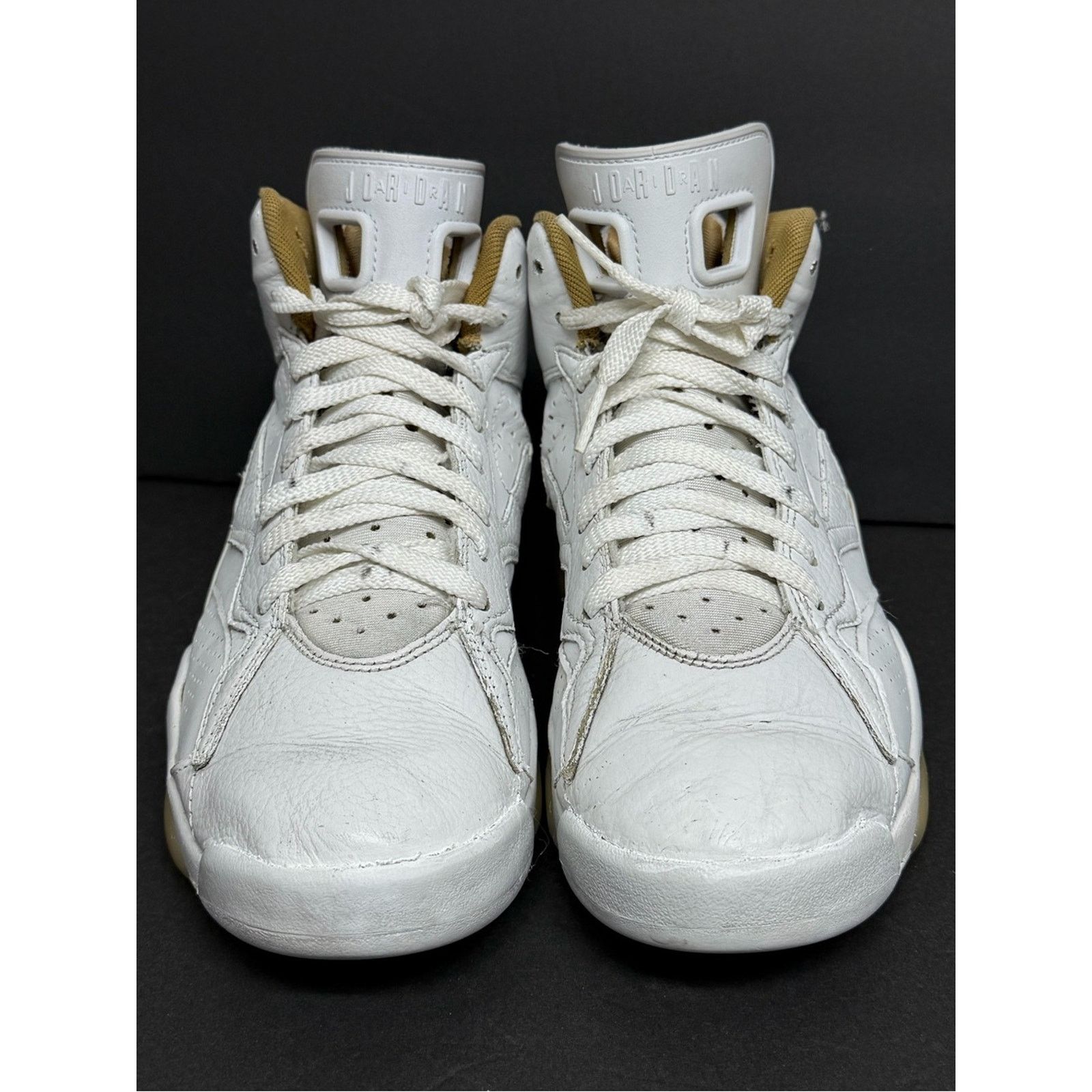 Jordan Brand Nike Jordan Jump Man MVP White Metallic Gold Sneakers Men’s Size US 9 / EU 42 - 5 Thumbnail