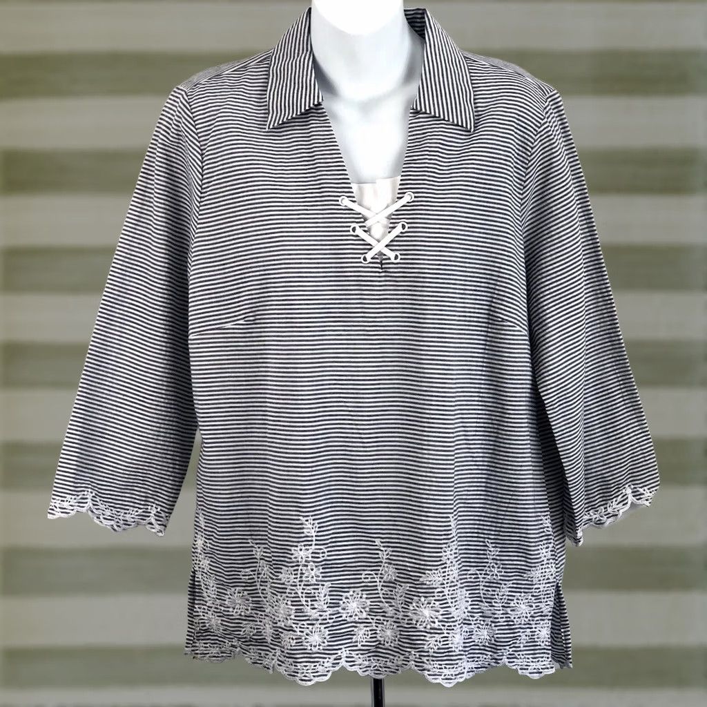 Vintage VINTAGE Alfred Dunner top 10 blue stripe laceup layered Neck Embroidered lace Scallop Size L / US 10 / IT 46 - 1 Thumbnail
