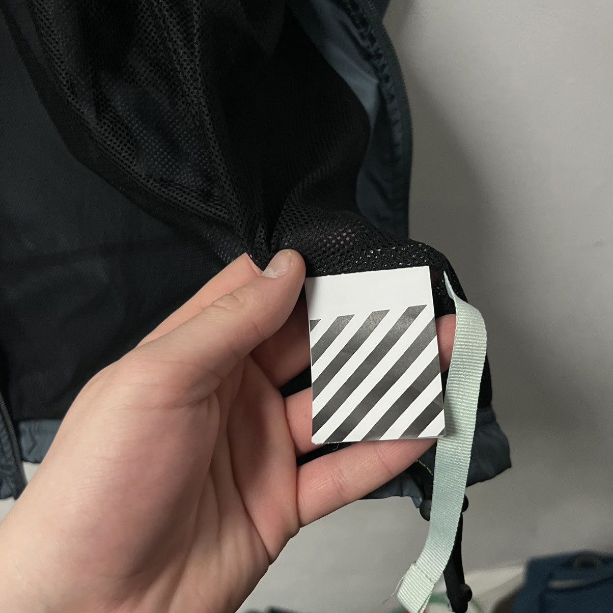 Off-White Off White Light Nylon Track jacket Size US S / EU 44-46 / 1 - 10 Thumbnail