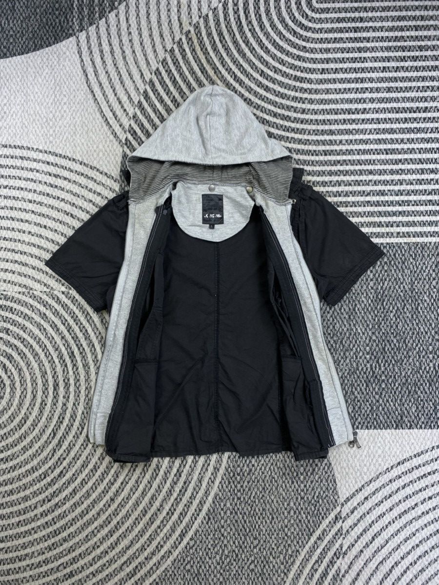 In The Attic Vtg In The Attic Shortsleeve Hooded Zipper Size US M / EU 48-50 / 2 - 6 Thumbnail