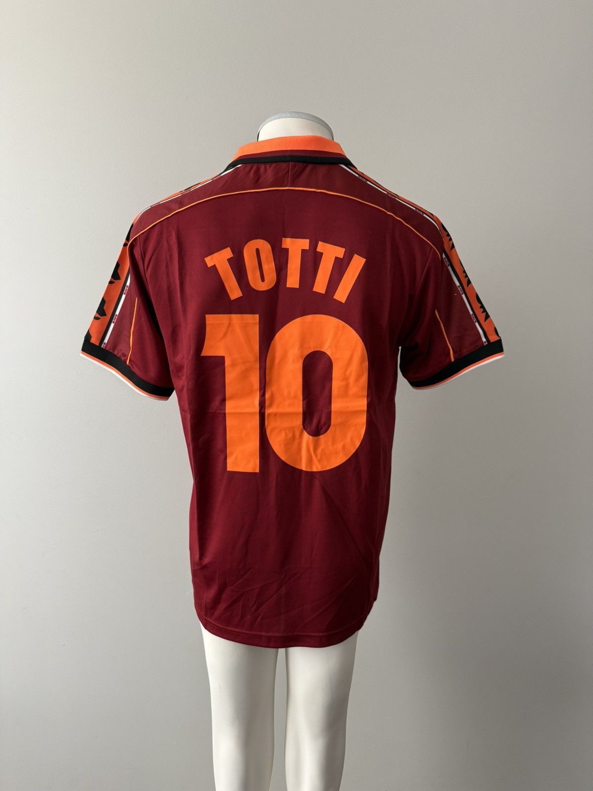 Diadora Francesco Totti AS Roma New Men’s Diadora Soccer Jersey Size US M / EU 48-50 / 2 - 7 Thumbnail