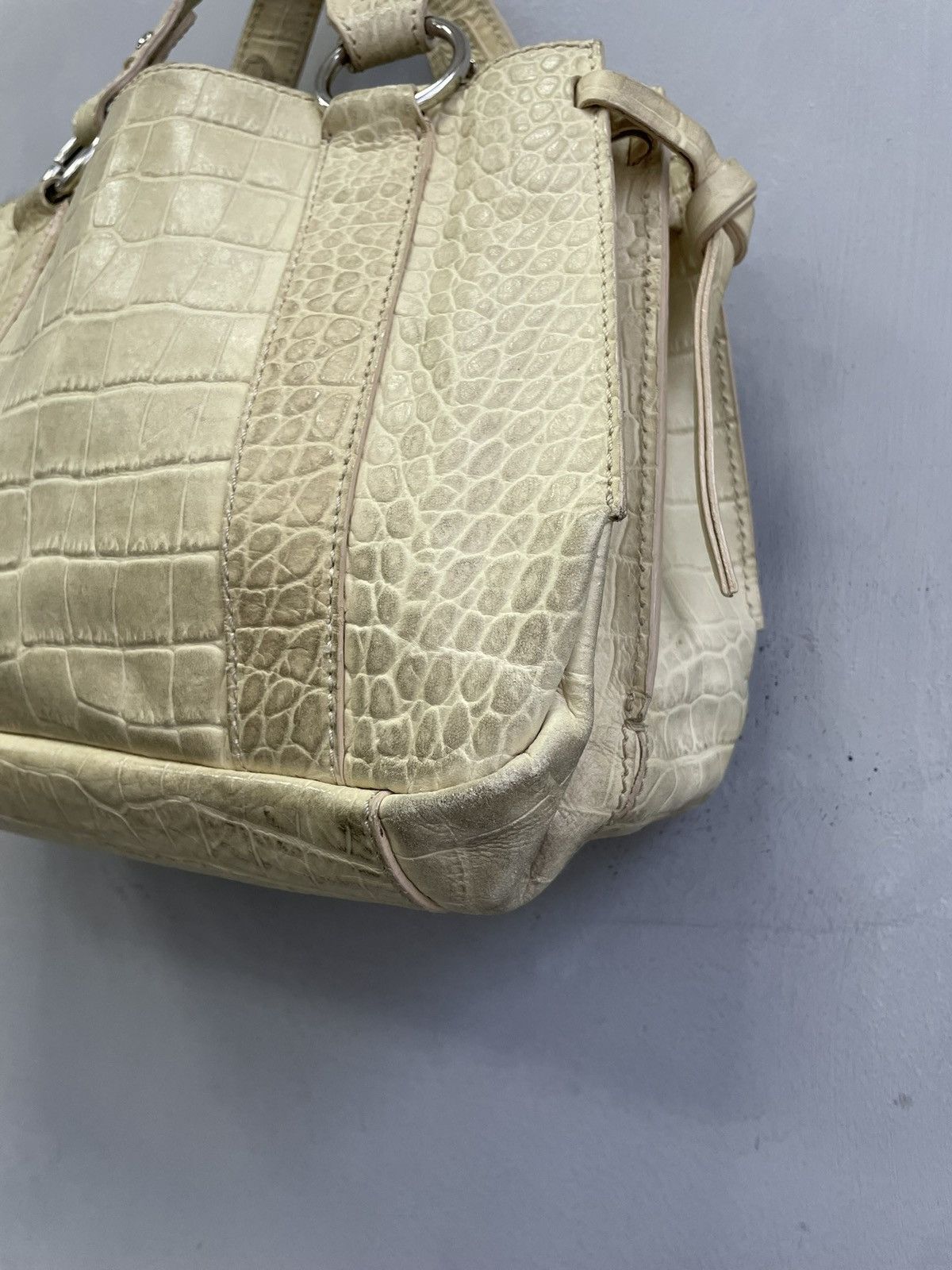 Emporio Armani Emporio Armani beige croco leather handbag Y2K classy style Size ONE SIZE - 7 Thumbnail