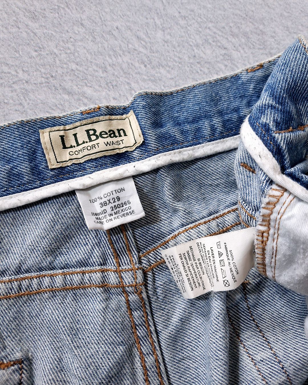 L.L. Bean LL BEAN COMFORT WAIST ELASTIC JEANS Size US 38 / EU 54 - 7 Thumbnail
