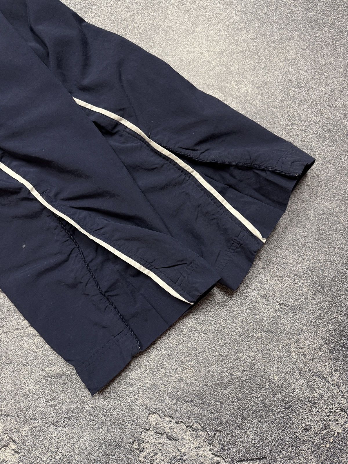 Nike × Vintage Vintage Nike Pants Embroidered Nylon Drill Pants Joggers Y2K Size US 33 - 10 Thumbnail