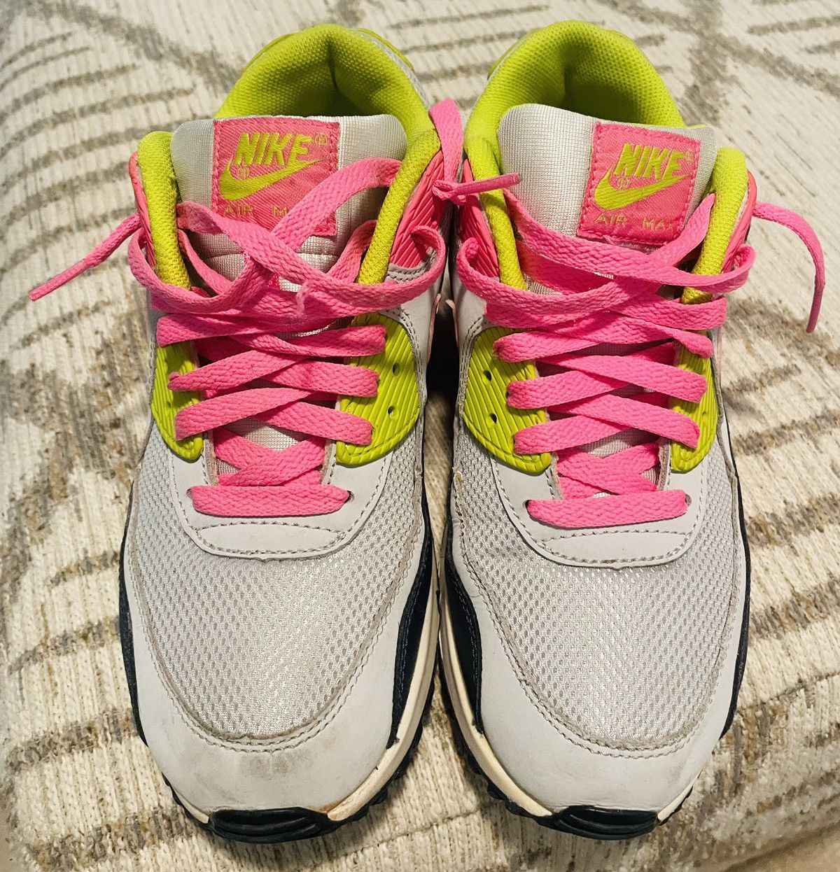 Nike AIR MAX 90 GS 'PINK GLOW VENOM GREEN Size US 8 / EU 41 - 5 Thumbnail