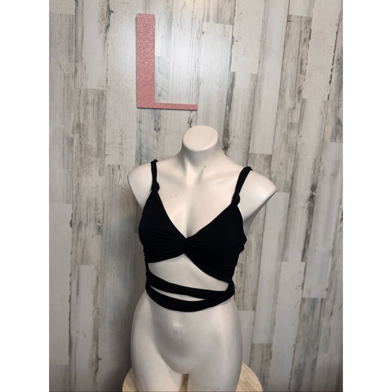 Forever 21 Forever 21 Black Wrap Cutout Crop Top | Size Large Size L / US 10 / IT 46 - 2 Thumbnail