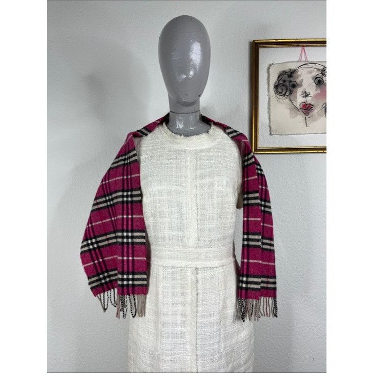 Burberry VTG Burberry Nova Check Fuchsia Plaid Lambswool Wool Fringe Size ONE SIZE - 5 Thumbnail