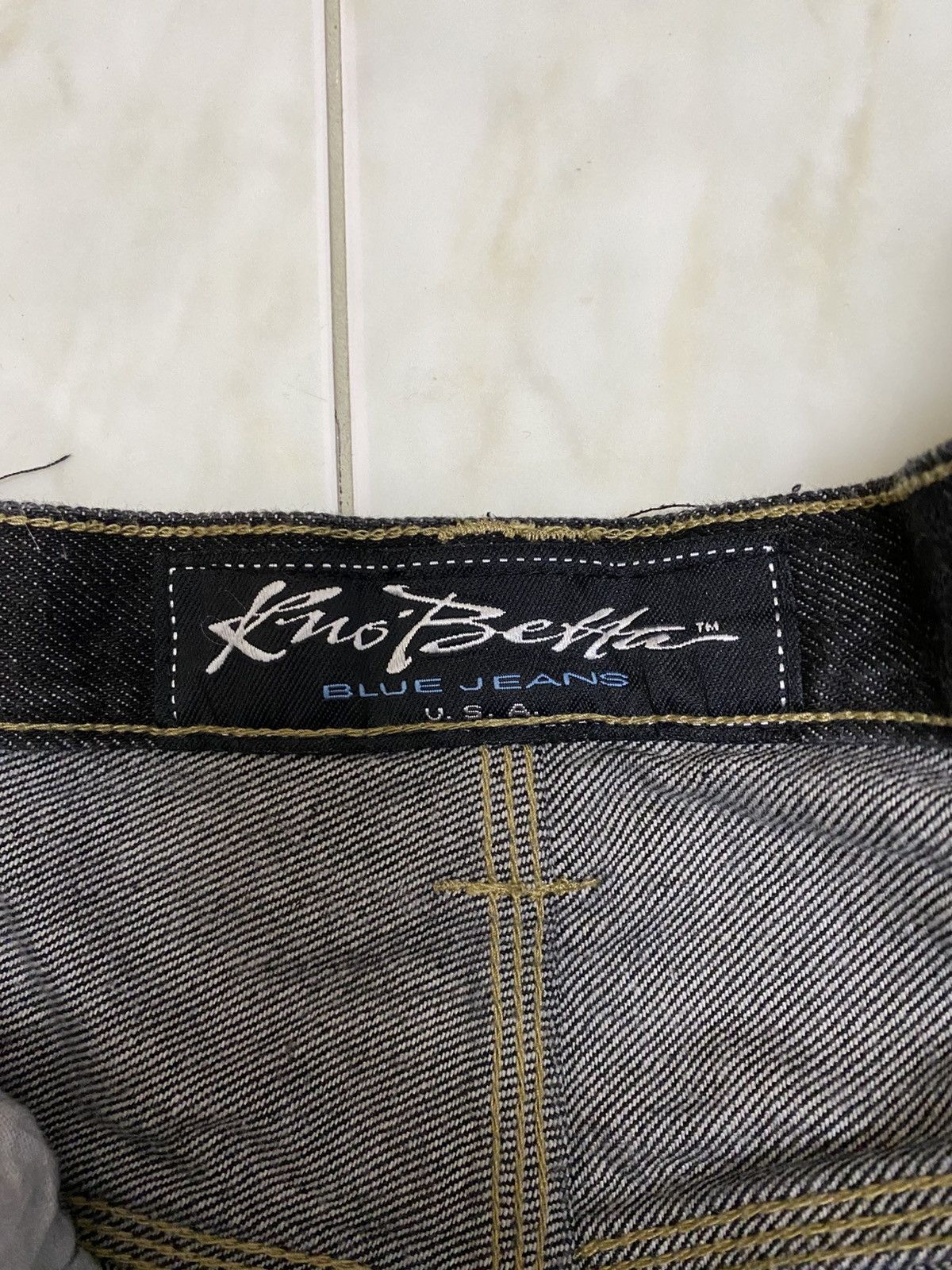 The Unbranded Brand Kno Better Jeans Short Pants Size US 44 / EU 60 - 15 Thumbnail