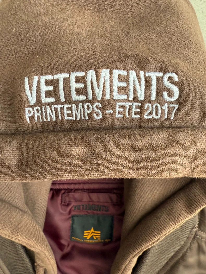 Vetements Vetements SS17 Bomber Jacket Size US S / EU 44-46 / 1 - 4 Thumbnail