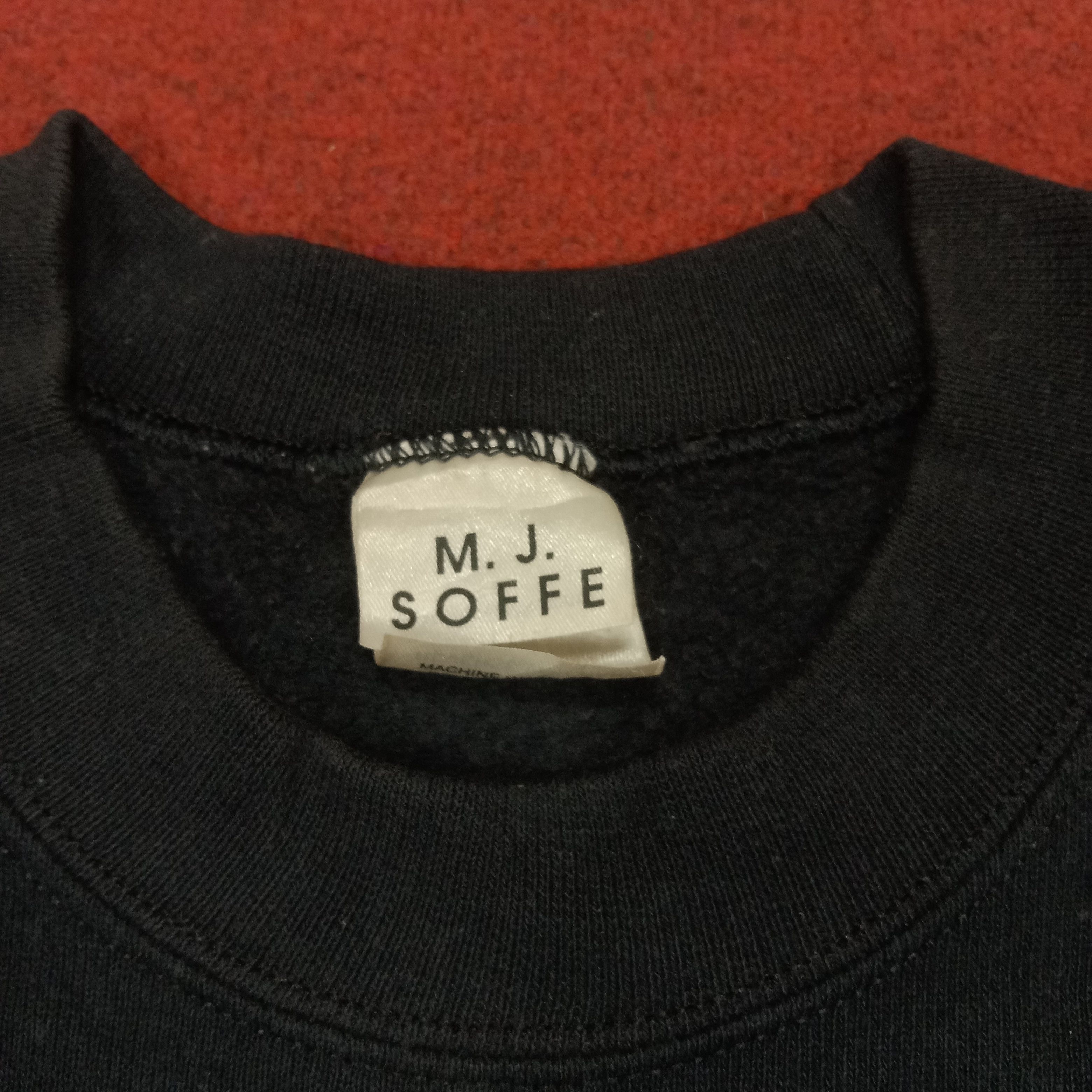 Vintage United State Army Center Design Vintage Sweatshirt Size US XL / EU 56 / 4 - 6 Thumbnail