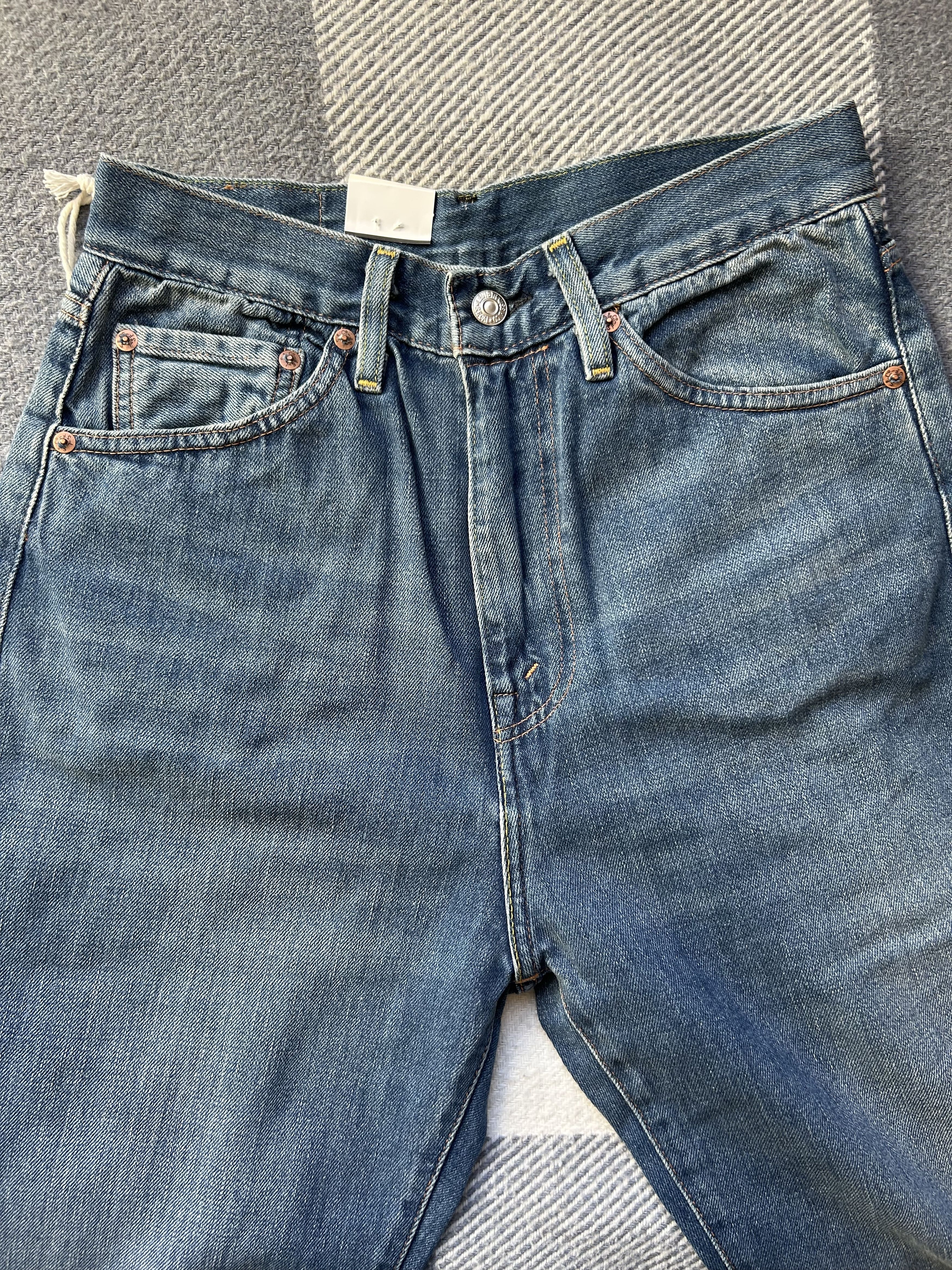 Levi's Vintage Clothing LVC 701 1950s Japanese Selvedge Denim — W28 L32 — NWT Size 28" / US 6 / IT 42 - 6 Thumbnail