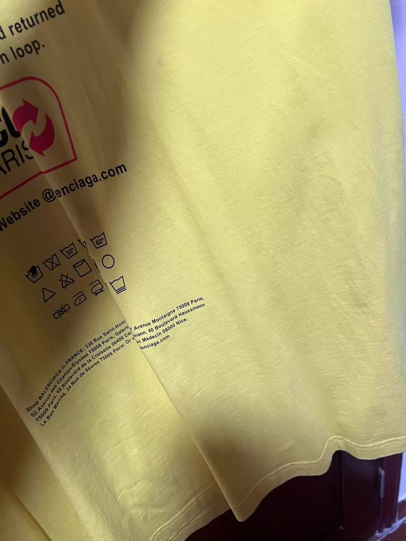 Balenciaga Balenciaga Yellow environmental protection cola short slee Size US M / EU 48-50 / 2 - 7 Thumbnail