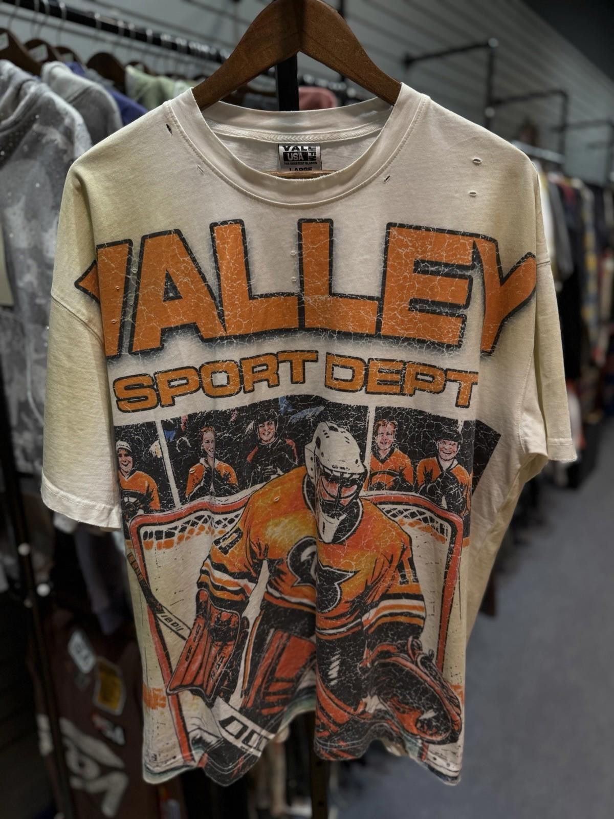 Vale Size Large Vale Forever White Hockey Tee Authentic Valley Size L / US 10 / IT 46 - 1 Thumbnail