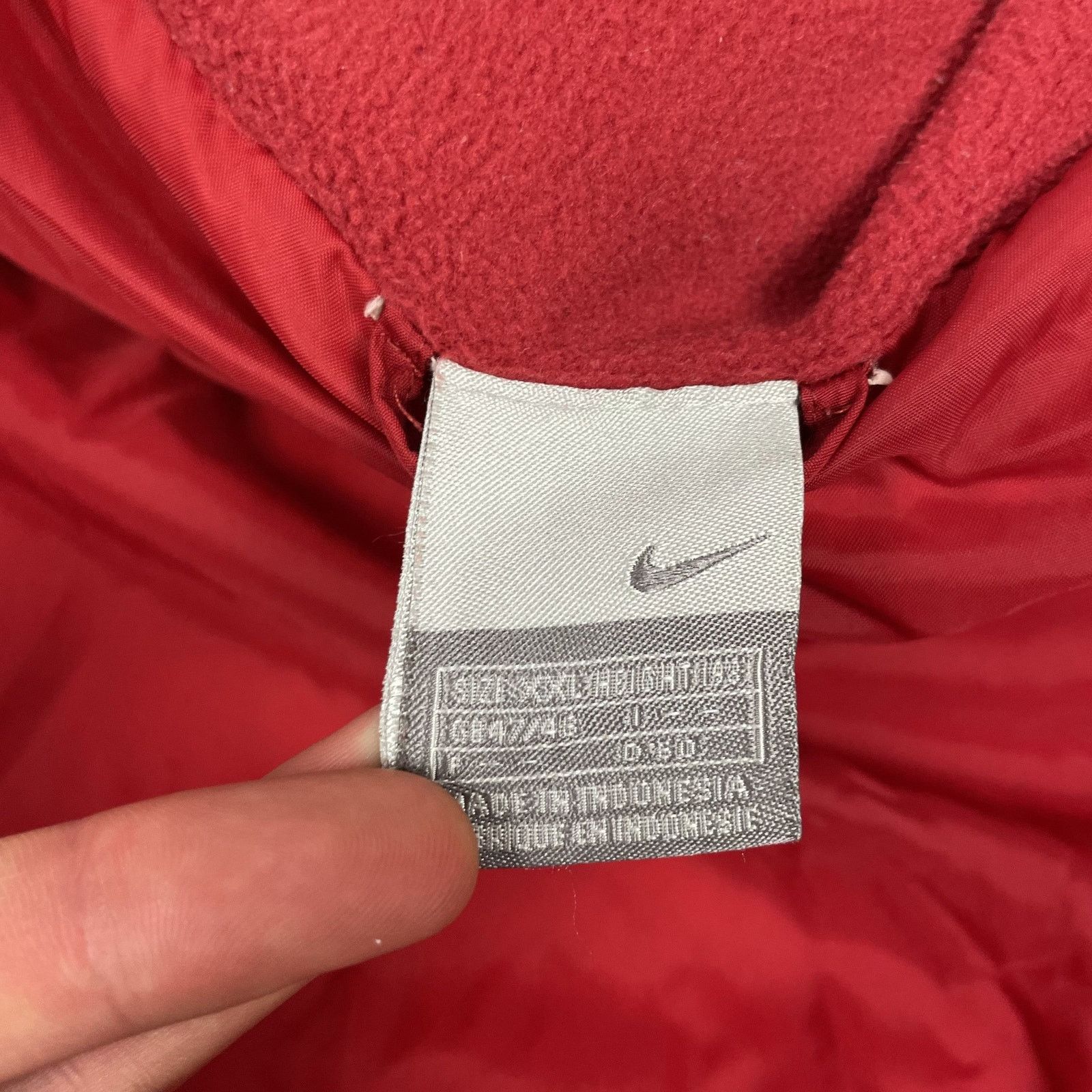 Nike × Vintage Nike Men's Red Swoosh Pockets Full Zip Down Puffer Vest 2XL Size US XXL / EU 58 / 5 - 8 Thumbnail