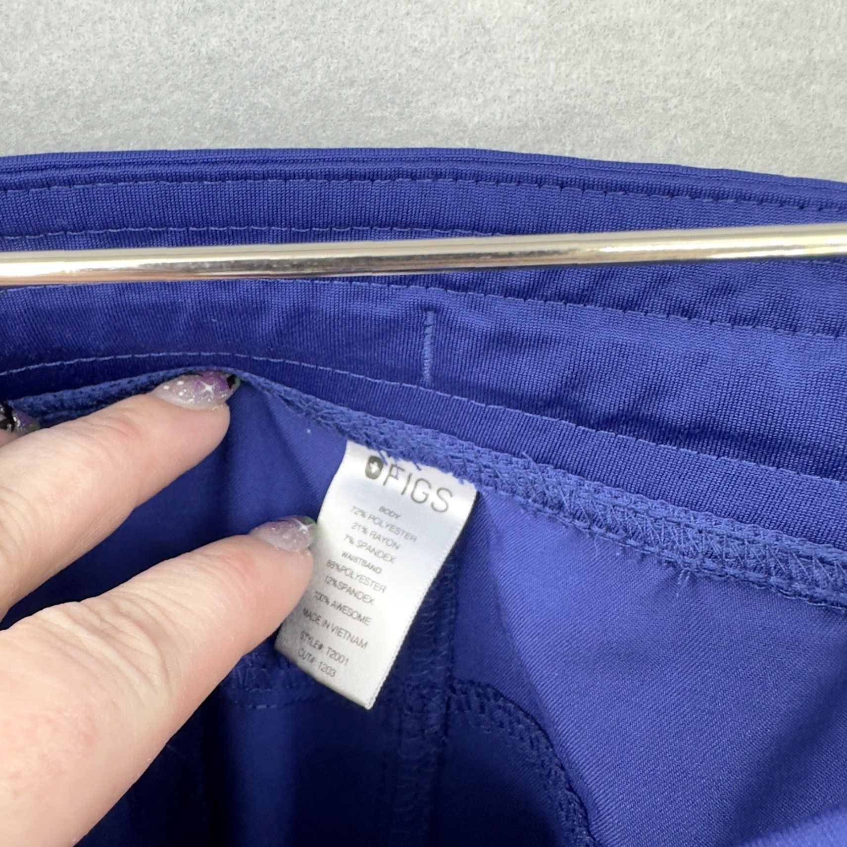 Vintage FIGS Scrub Pants Mens 2XL Technical Collection Cargo Axim Pull On Nurse Blue Pants Mens 2XL Blue FIGS Medical Solid Polyester Size US 39 - 7 Thumbnail