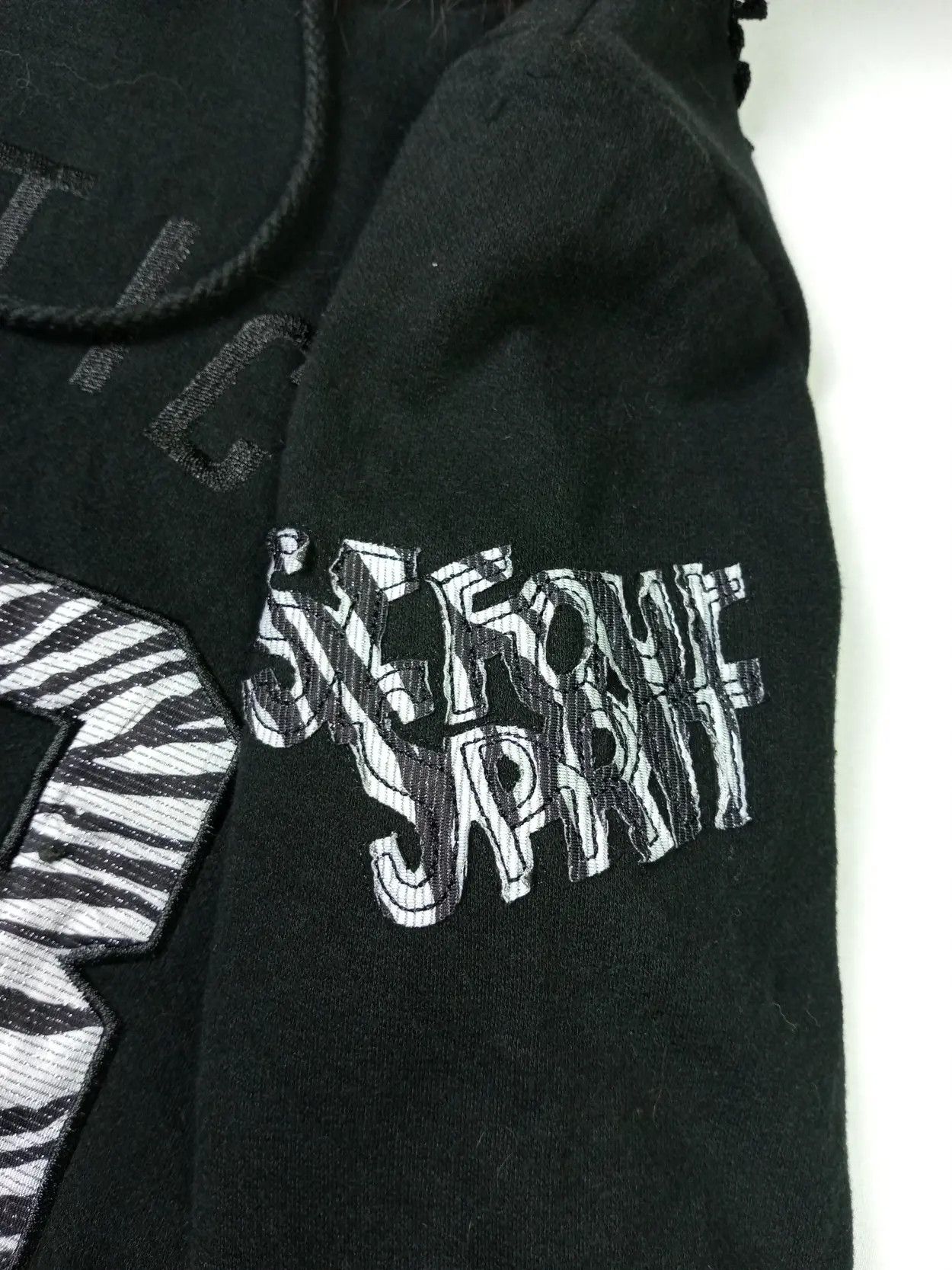 If Six Was Nine × Japanese Brand × Le Grande Bleu (L.G.B.) LO Feltics 28 Fur Hoodie ifsixwasnine lgb styled Size US M / EU 48-50 / 2 - 15 Thumbnail