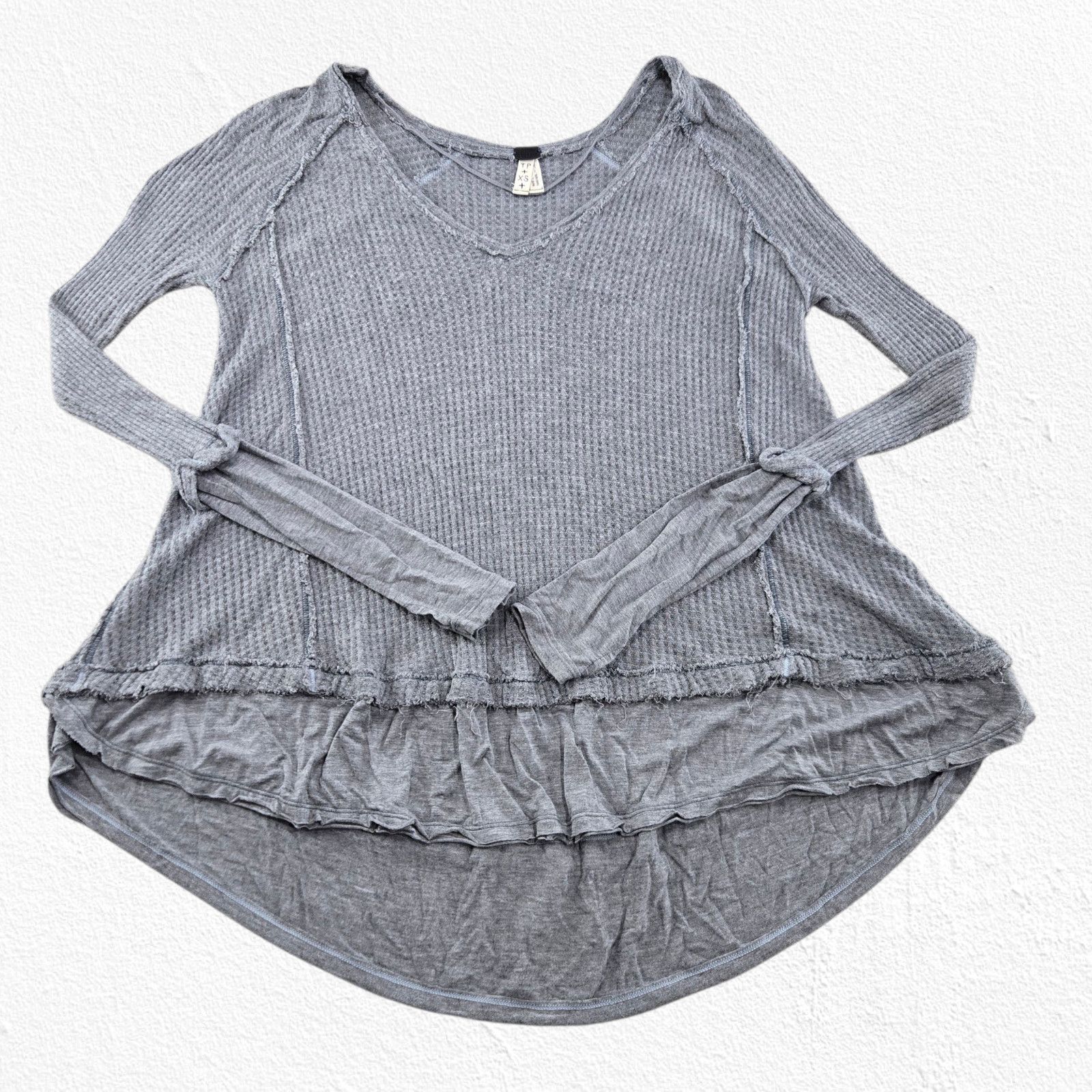 Free People We The Free Gray Waffle Knit Easy Does It Tee Size XS Size XS / US 0-2 / IT 36-38 - 2 Thumbnail