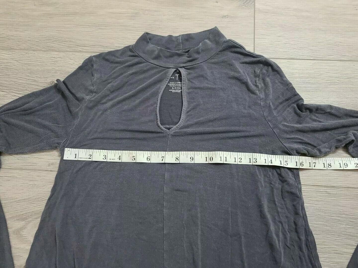 Designer American Eagle Soft And Sexy Top Small Gray Long Sleeve Size S / US 4 / IT 40 - 4 Thumbnail