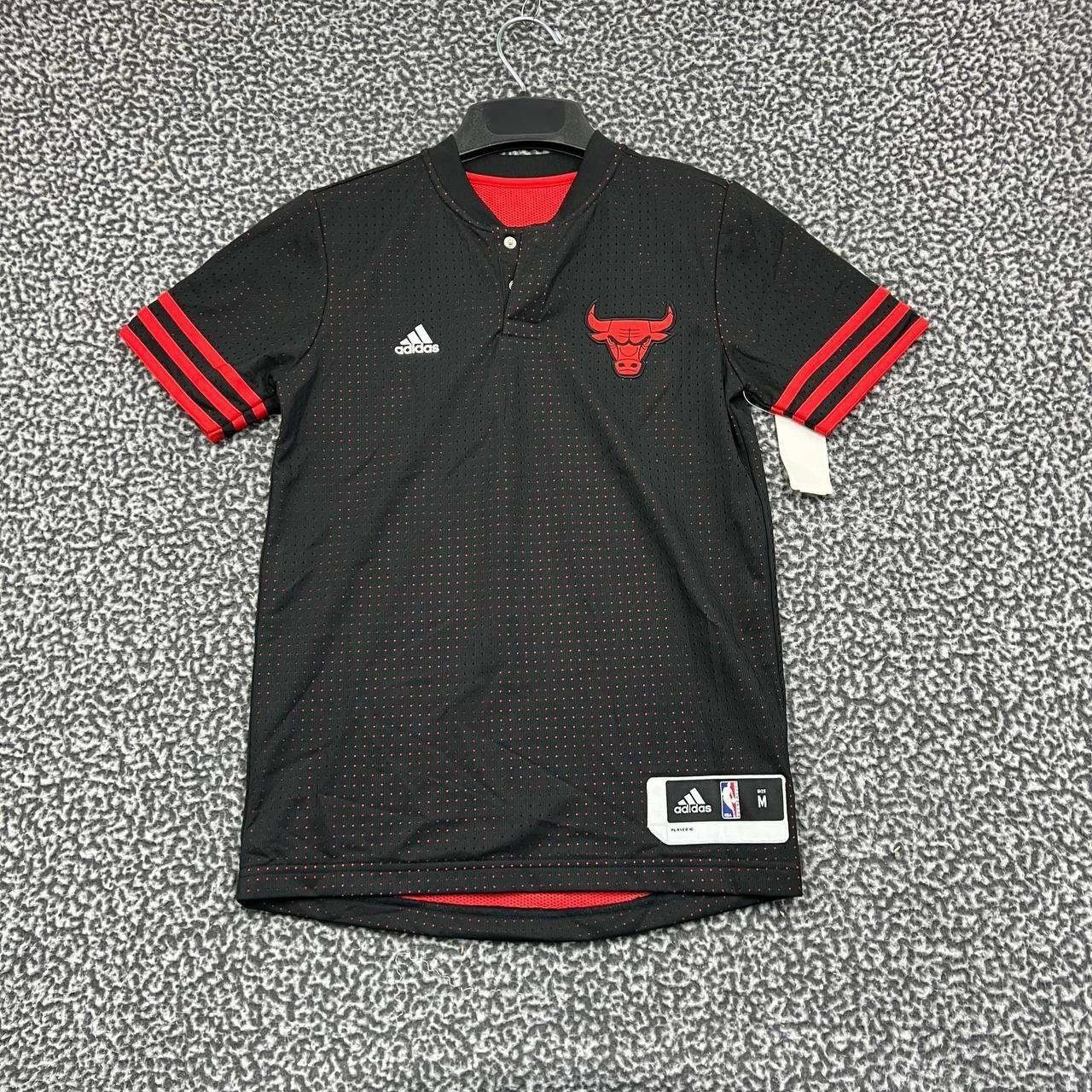 Adidas Chicago Bulls Jersey Shirt Men Adidas NBA Short Sleeve New M Size US M / EU 48-50 / 2 - 1 Thumbnail