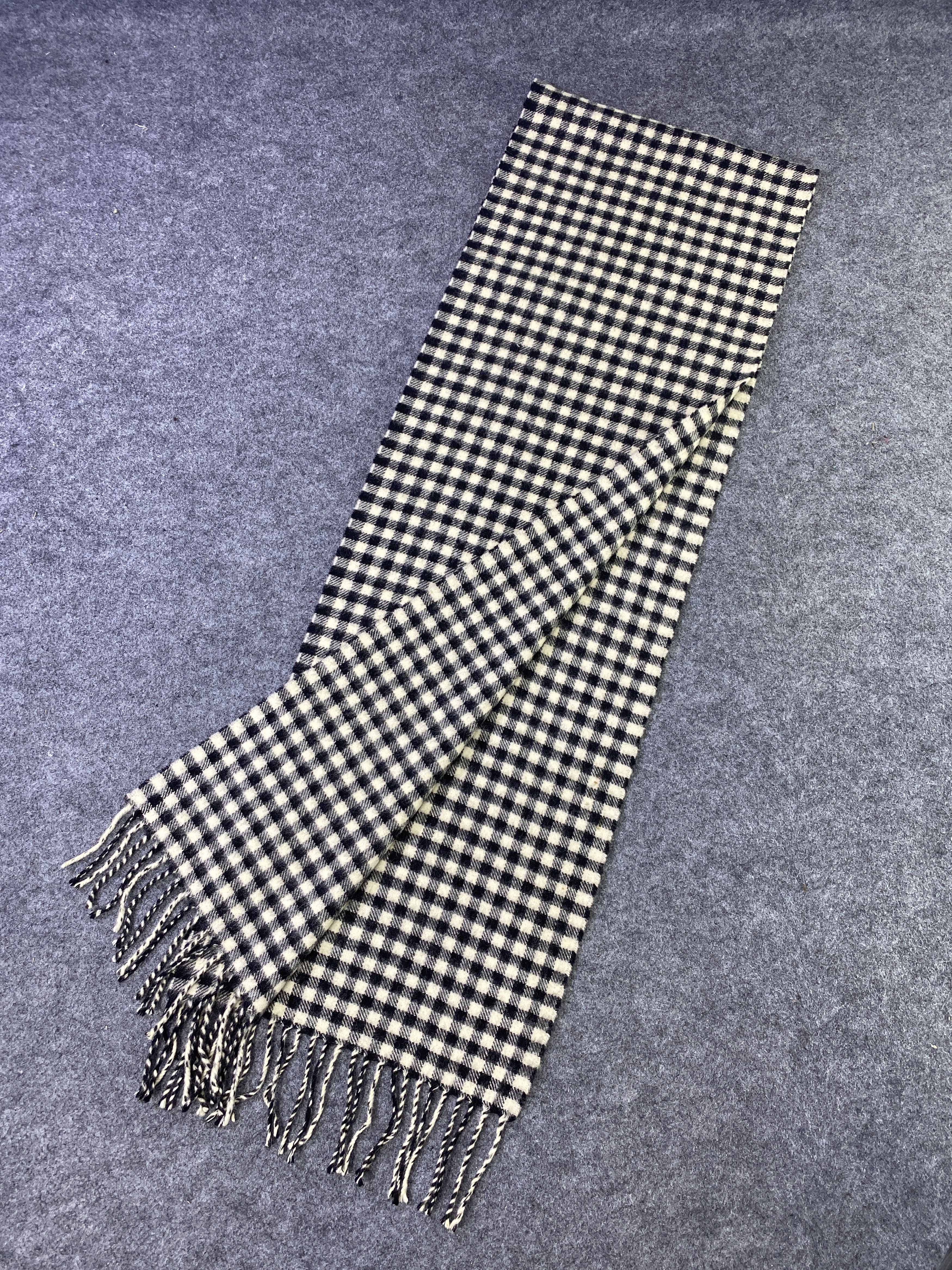 Junko Shimada Junko Shimada Scarf / Muffler / Neckwear -T925 Size ONE SIZE - 3 Thumbnail