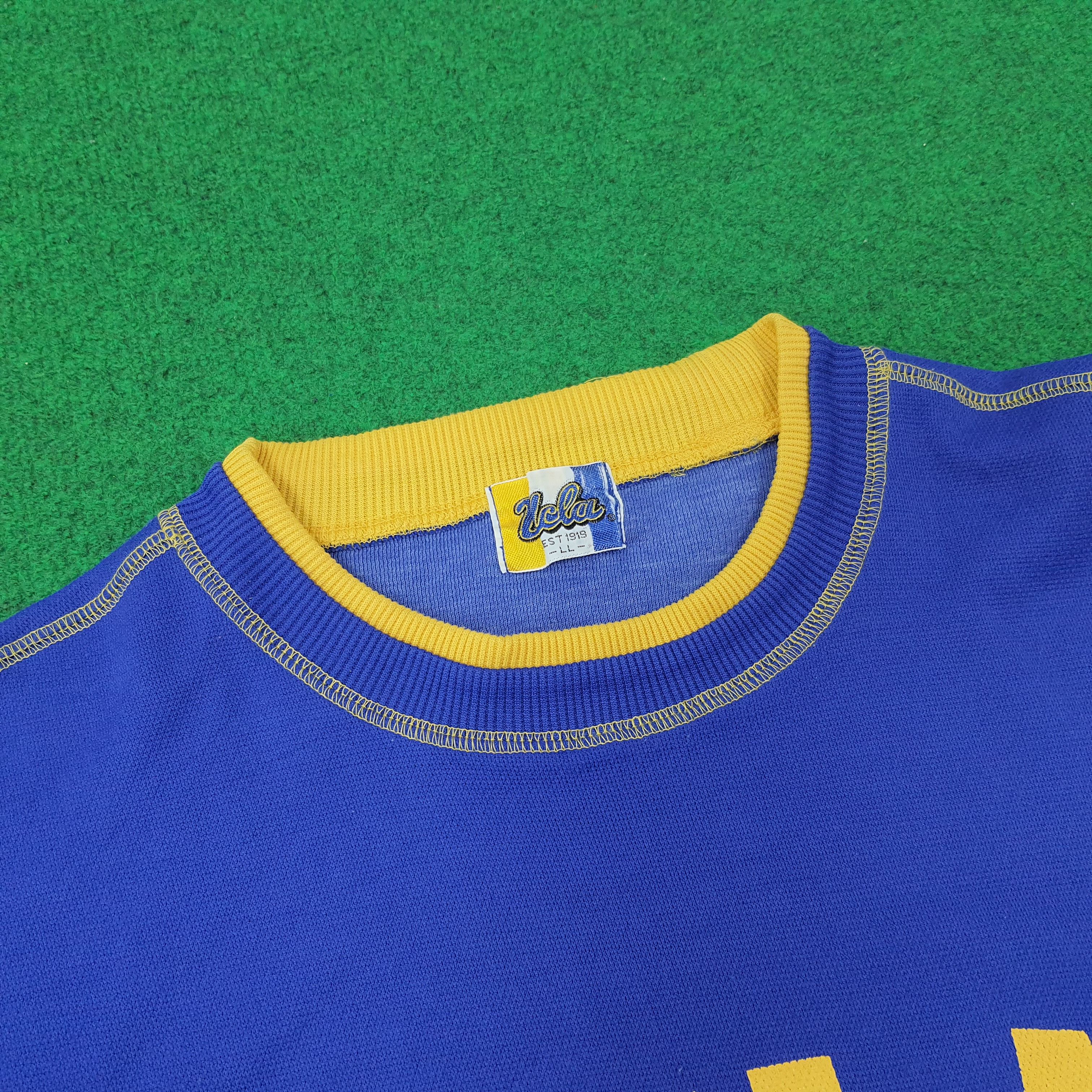 Other Vintage UCLA Bruins Athletic Dept. Sports Sweatshirt C238N9 Size US L / EU 52-54 / 3 - 4 Thumbnail