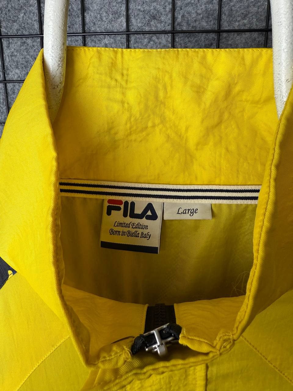 Fila Fila Anorak Jacket Box logo size Large oversized Size US L / EU 52-54 / 3 - 3 Thumbnail
