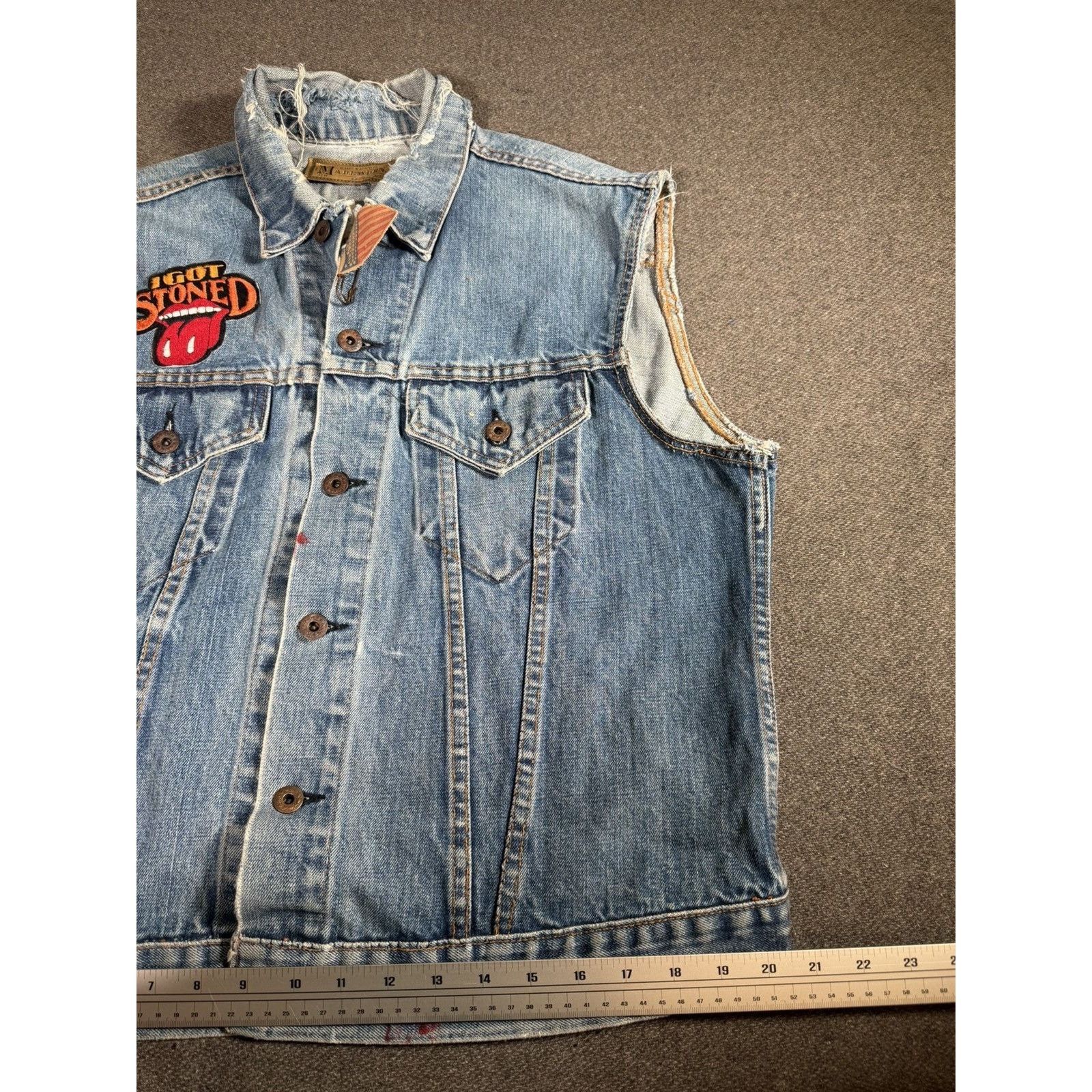 MadeWorn MadeWorn I Got Stoned Rolling Stones Denim Vest Jacket Rare Size US L / EU 52-54 / 3 - 12 Thumbnail