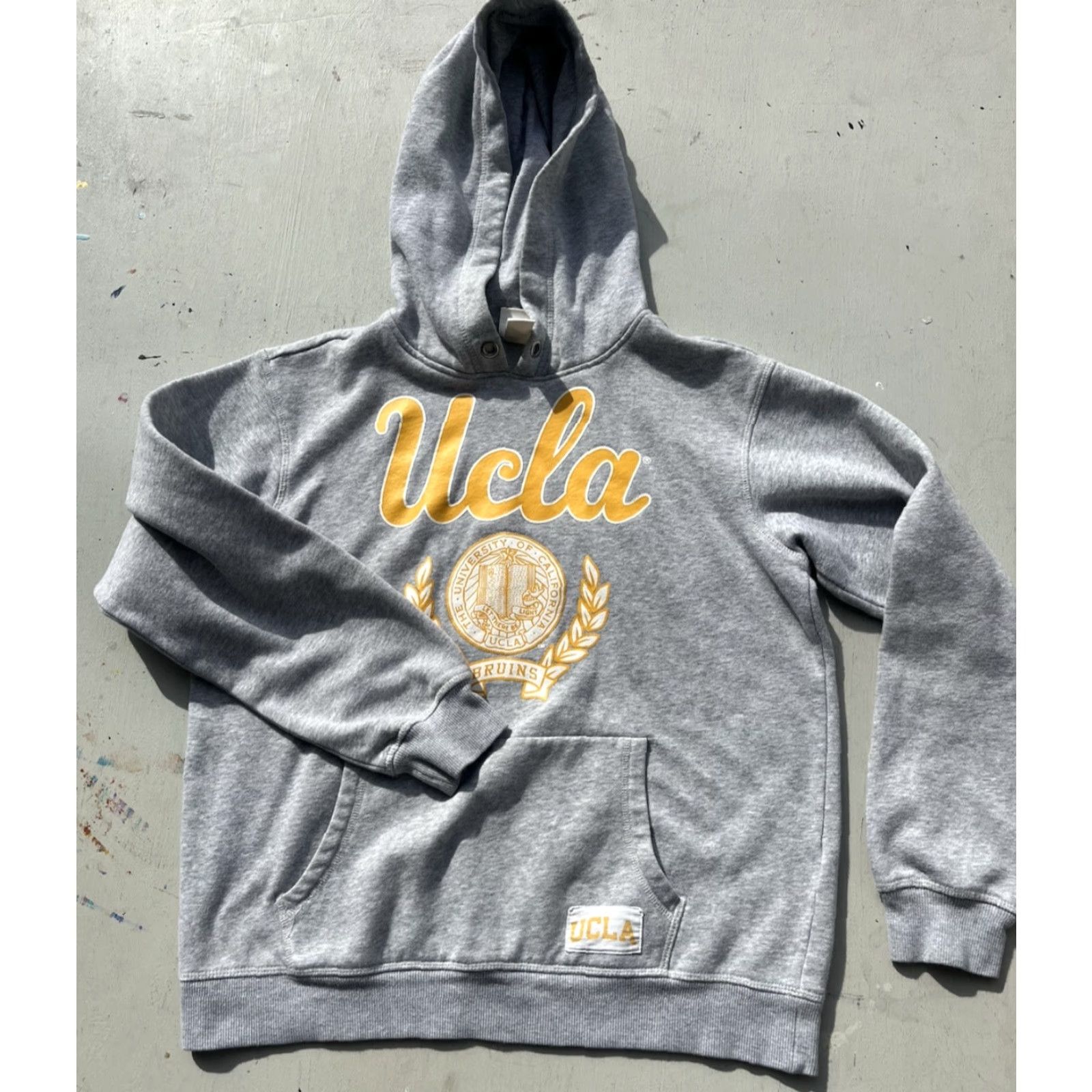 H&M VINTAGE H&M Sweatshirt UCLA University Gray S Men College Active Spell-Out NCAA SOCAL Logo UCLA Men’s Sweatshirt University Theme Pattern Solid Size US S / EU 44-46 / 1 - 7 Thumbnail