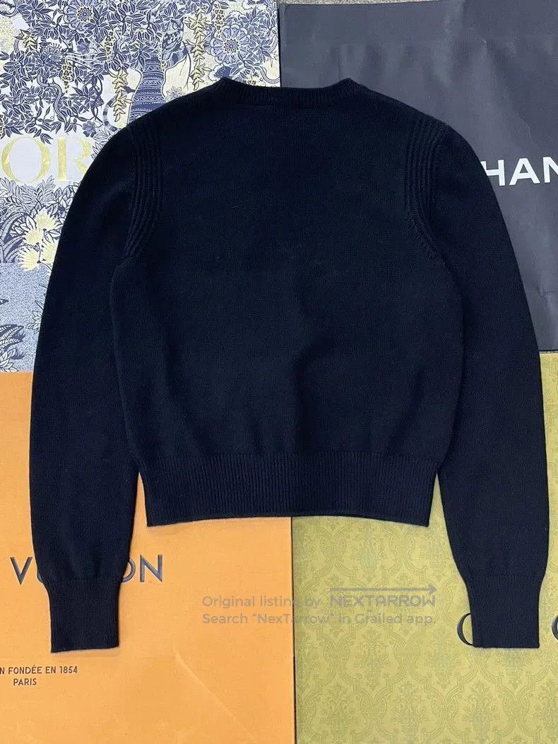 Chanel Chanel Black Beaded Wheat Badge Sweater. Size US S / EU 44-46 / 1 - 3 Thumbnail