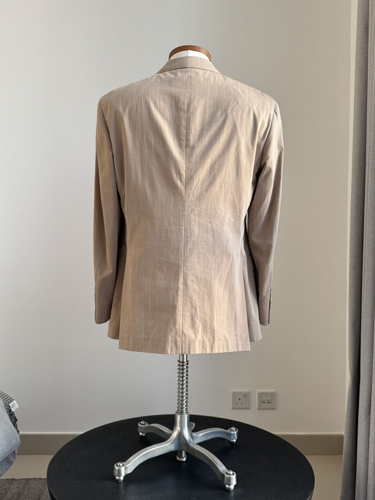 Brunello Cucinelli DEAL! Brunello Cucinelli Beige Stripped Blazer Size 42R - 4 Thumbnail