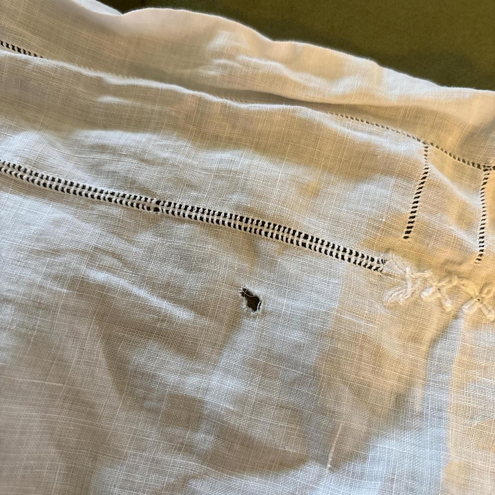 Handmade Vintage Unbranded White Square Linen Scarf Size ONE SIZE - 3 Thumbnail