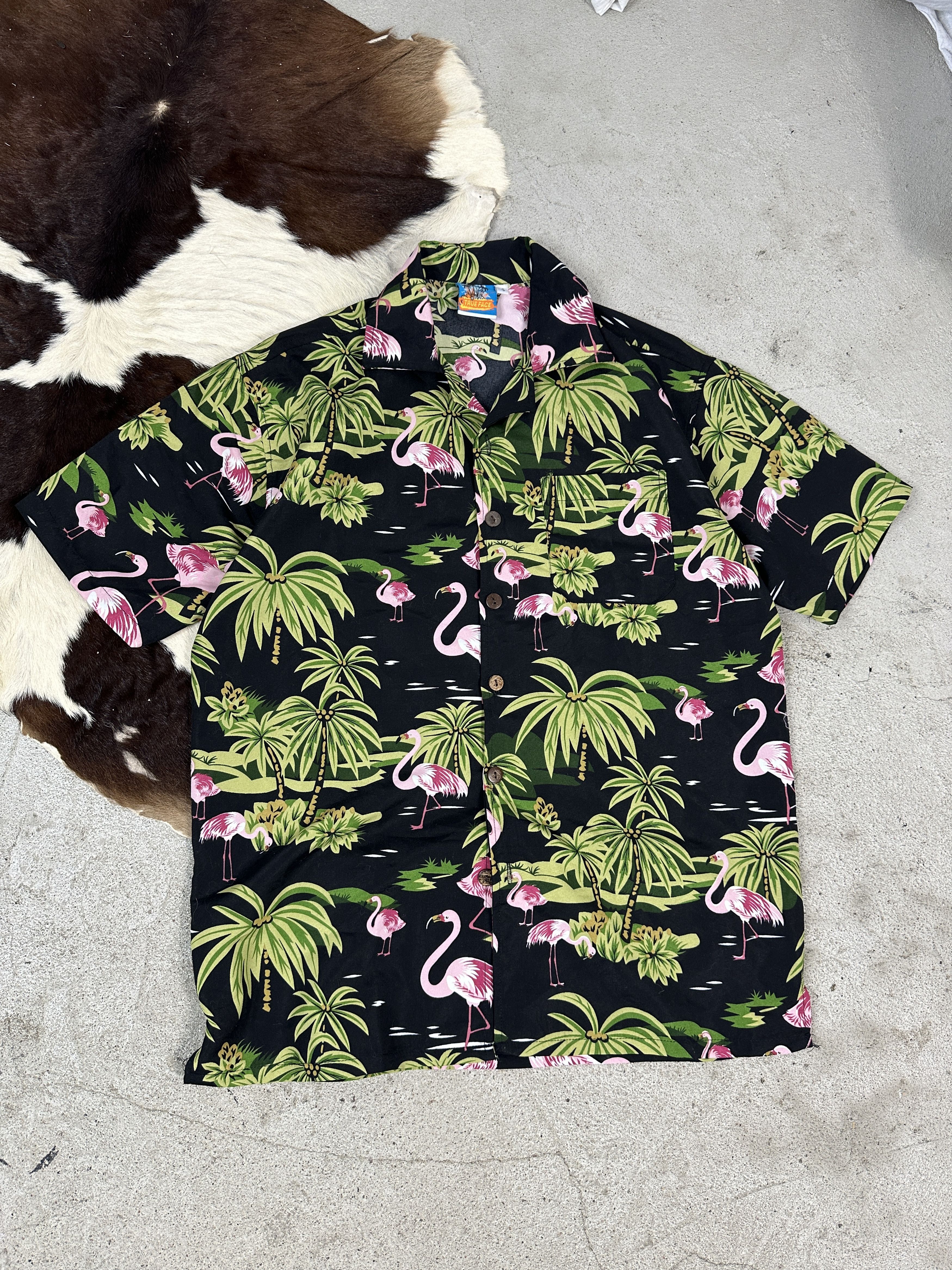 Vintage Vintage Streetwear Y2K Casual Summer Hawaiian Shirt Size US S / EU 44-46 / 1 - 1 Thumbnail