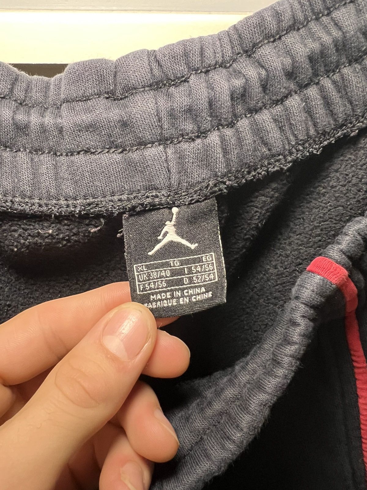 Jordan Brand Vintage Nike Jordan baggy adjustable sweatpants Size US 36 / EU 52 - 3 Thumbnail