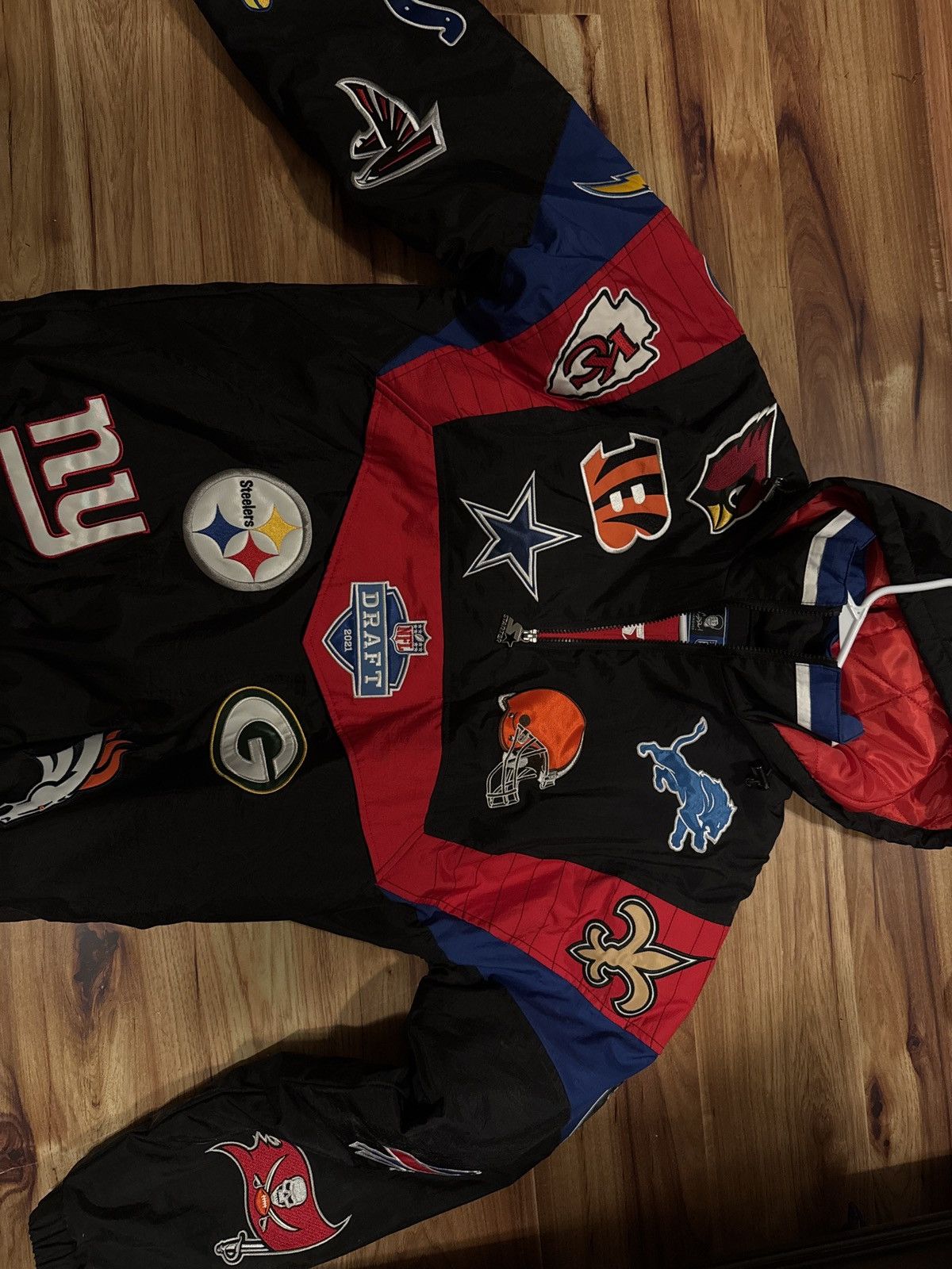 Kid Cudi × Starter 2021 NFL DRAFT X KID CUDI COLLAB Size US M / EU 48-50 / 2 - 2 Thumbnail