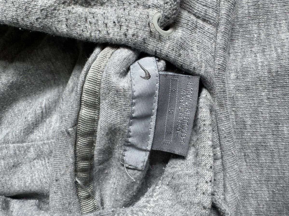 Nike Vintage Nike Swoosh Hoodie Size US L / EU 52-54 / 3 - 2 Thumbnail