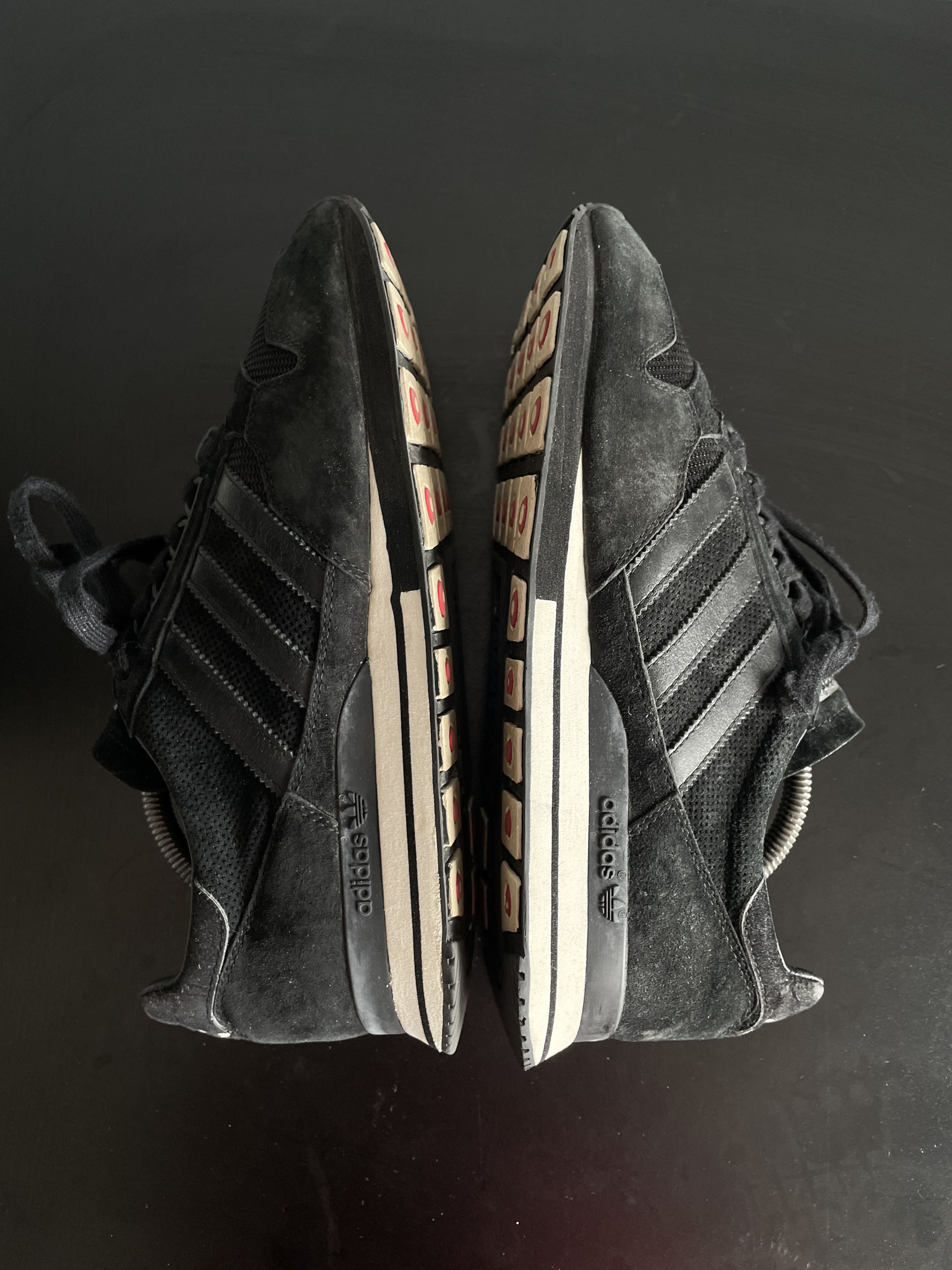 Adidas × Mastermind Japan SAMPLE! Mastermind x Adidas ZX 500 Black skull JAPAN Size US 9 / EU 42 - 5 Thumbnail