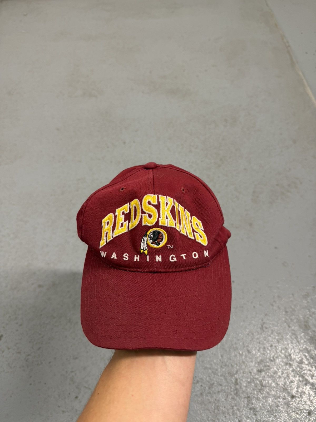 NHL Vintage 90s Redskins NHL Cap Size ONE SIZE - 1 Thumbnail