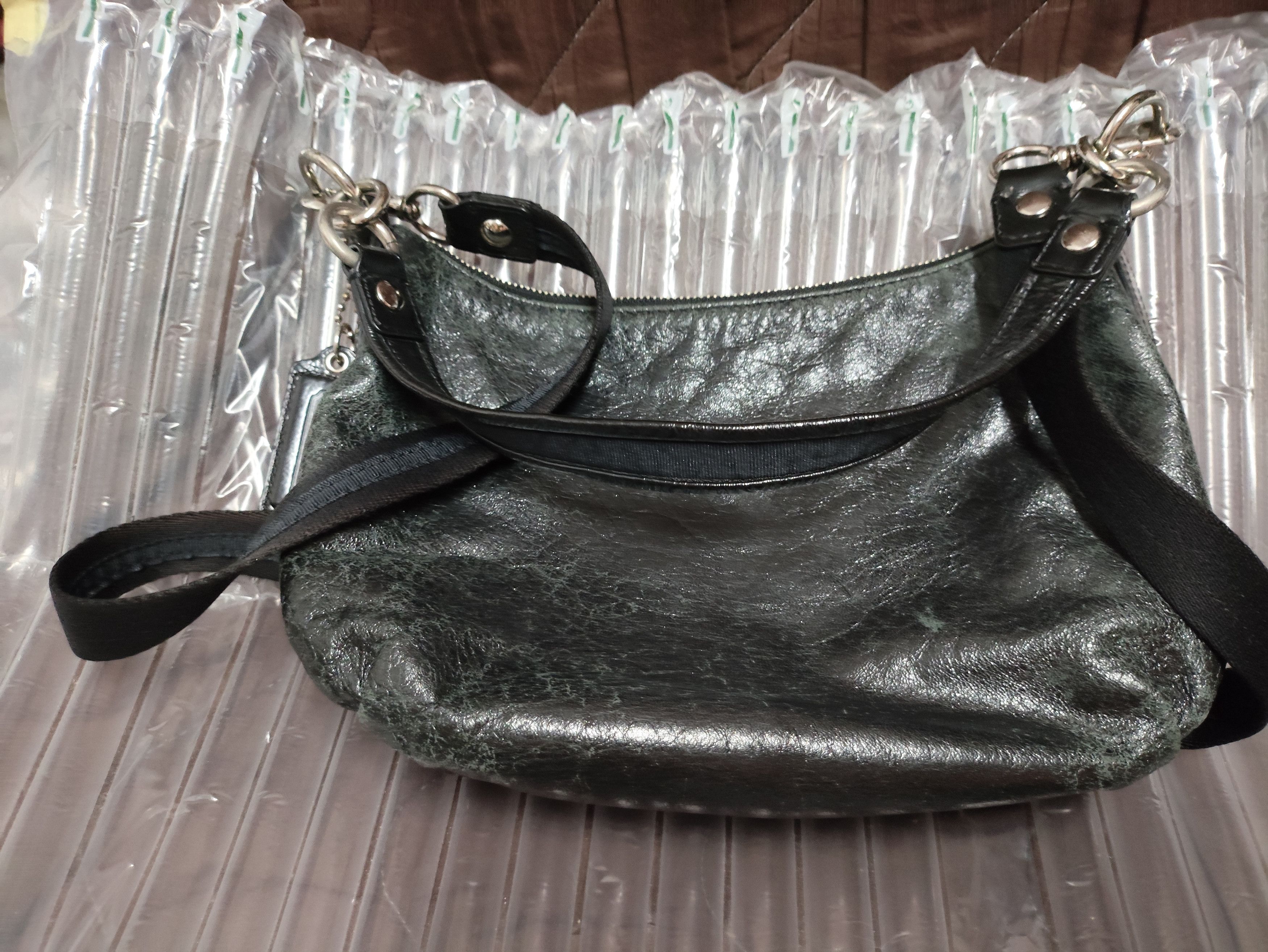 Coach Vintage Sling Coach Bag (Retro Authentic Coach) Size ONE SIZE - 4 Thumbnail