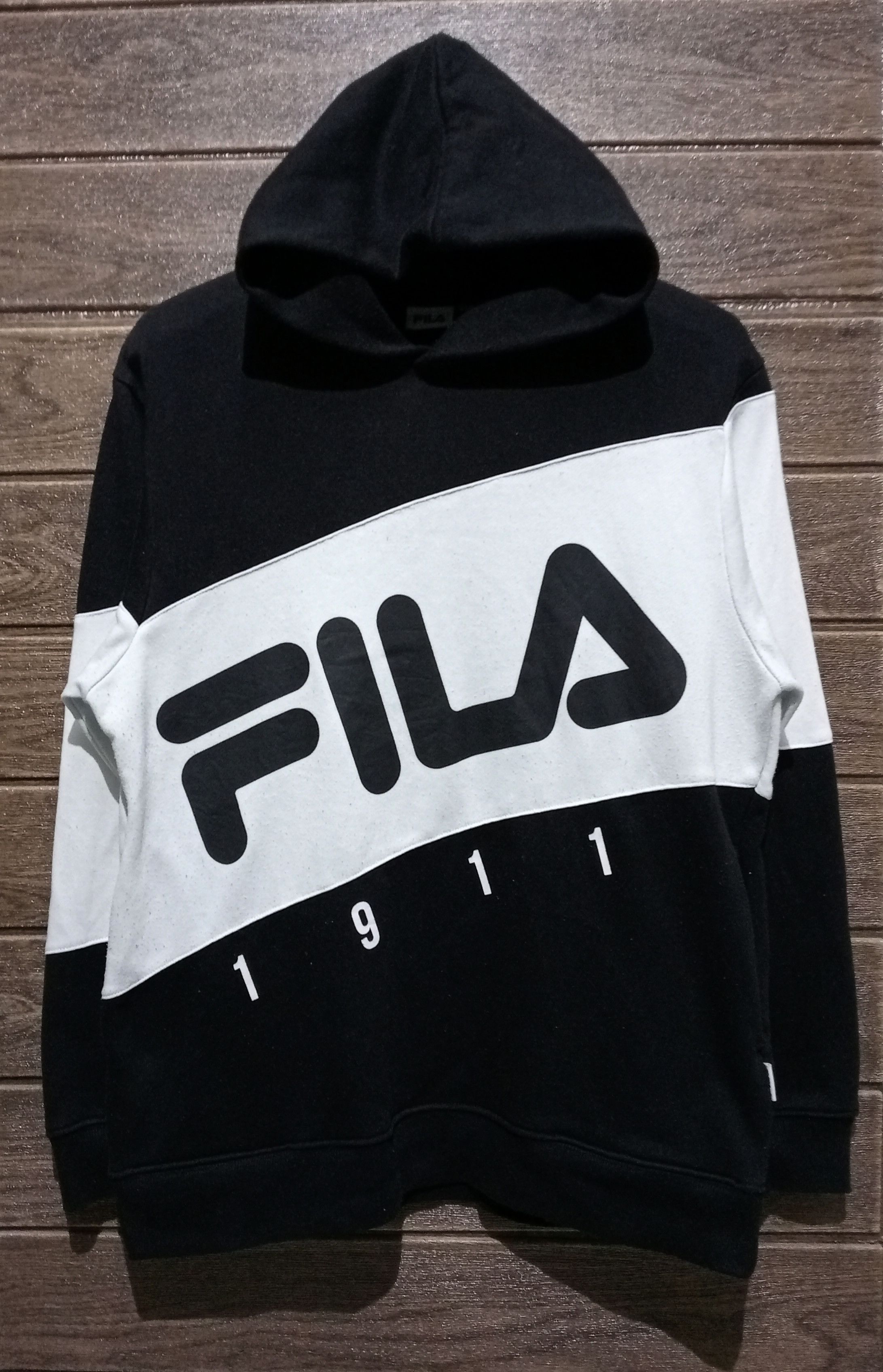 Fila Vintage Fila 1911 Big Logo Pullover Hoodie Size US L / EU 52-54 / 3 - 1 Thumbnail