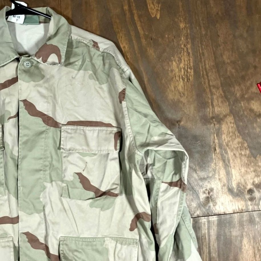 Vintage VINTAGE U.S Armed Forces Mens Coat Tan DCU Camouflage BDU Uniform Large Regular Jacket Men Tan DCU BDU Coat Size US L / EU 52-54 / 3 - 5 Thumbnail