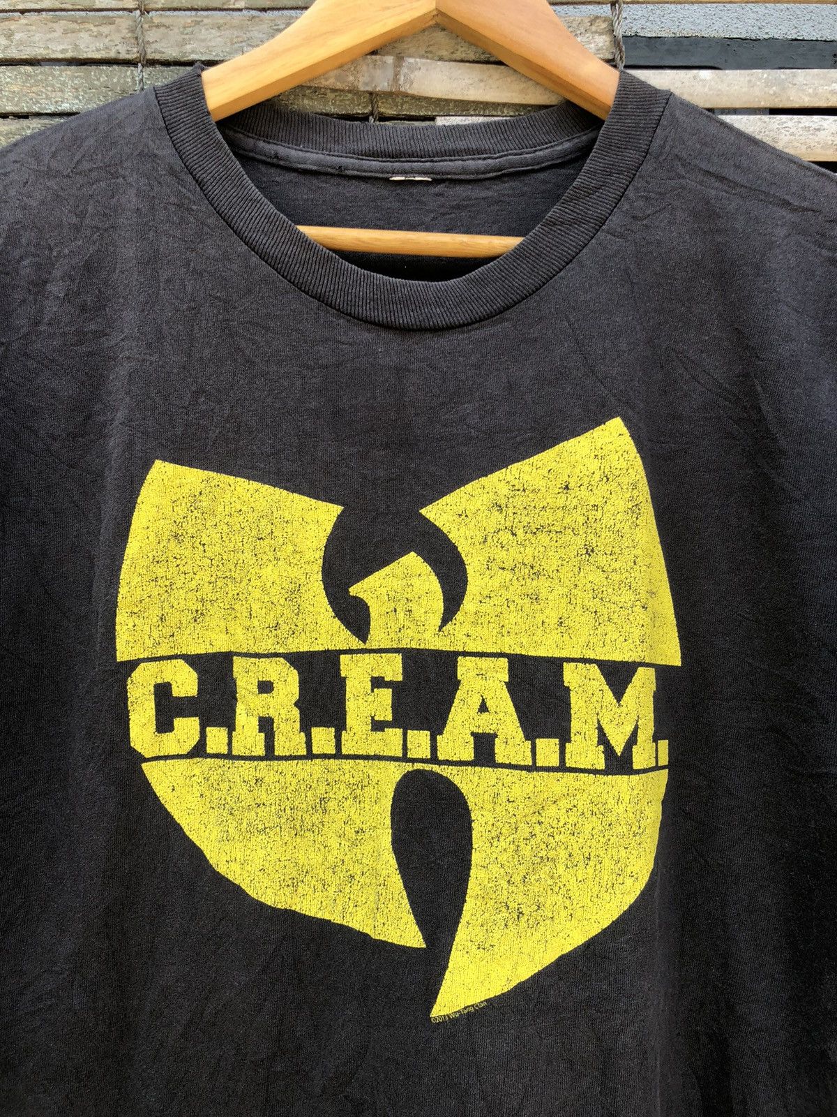 Band Tees Vintage Crazy Sunfaded Wutang Clan CREAM Rap Tees Size US L / EU 52-54 / 3 - 4 Thumbnail