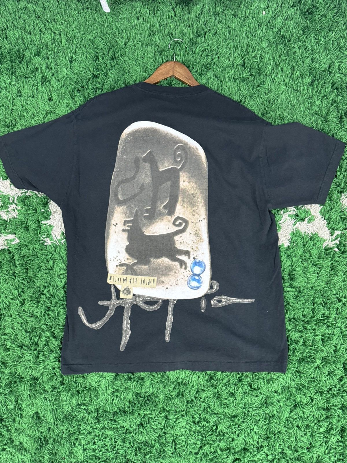 Travis Scott Travis Scott Utopia B5 Tee Black Size L Size US L / EU 52-54 / 3 - 2 Thumbnail