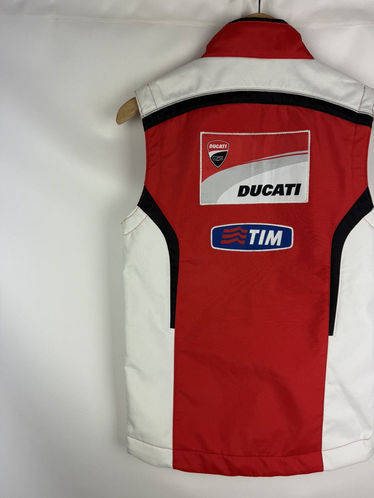 Ducati Ducati Corse Men’s Soft shell Racing Vest Waistcoat Size Xs Size US XS / EU 42 / 0 - 10 Thumbnail