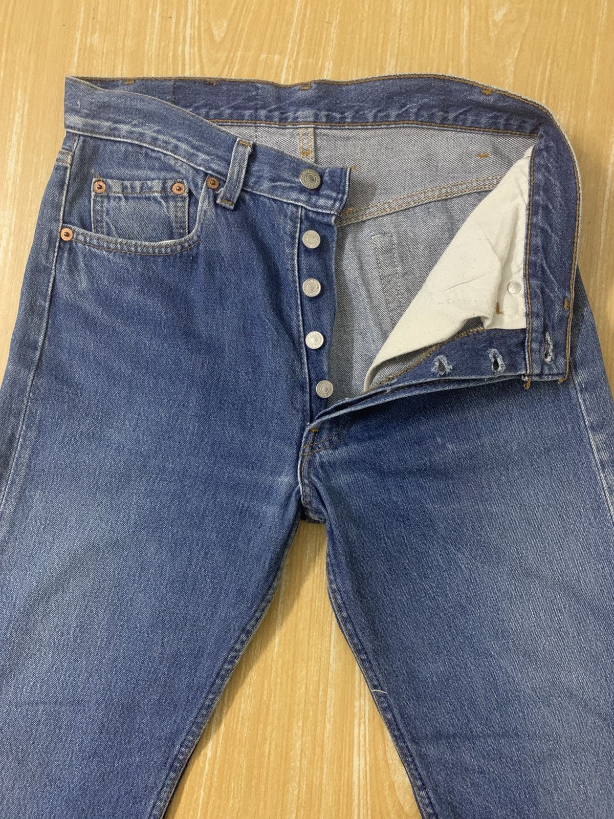 Levi's Vintage Levi’s 501 Button Fly #520 Denim Jeans Pants Size US 28 / EU 44 - 20 Thumbnail