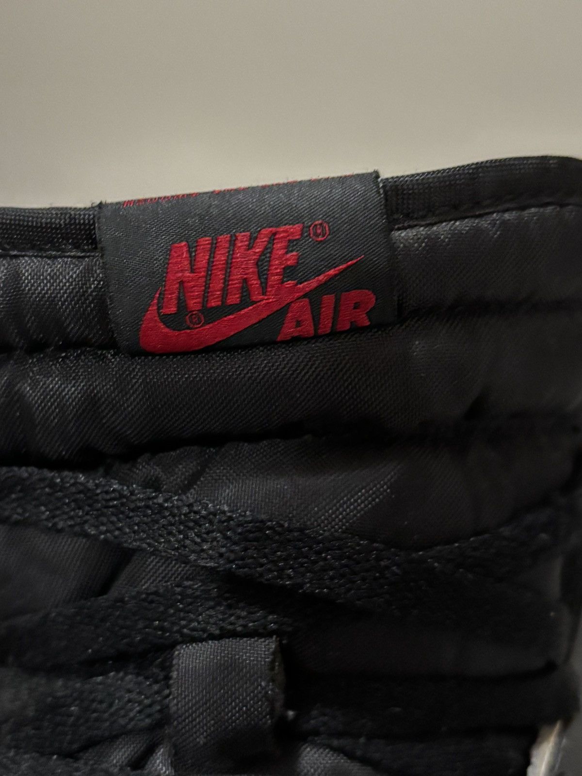 Jordan Brand Jordan 1 Retro Hi OG ‘Bred Toe’ Size US 12 / EU 45 - 7 Thumbnail