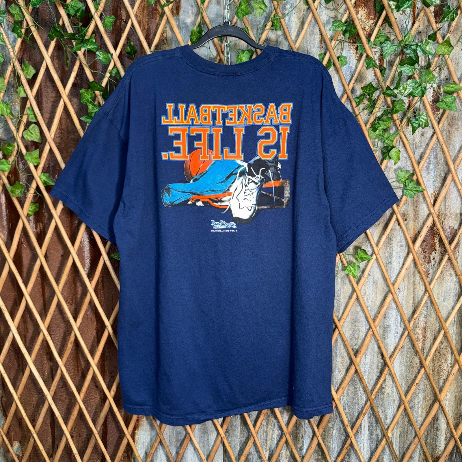 Vintage Vintage Y2K basketball is life sneakers hoop 90s 00s t-shirt Size US XXL / EU 58 / 5 - 2 Thumbnail