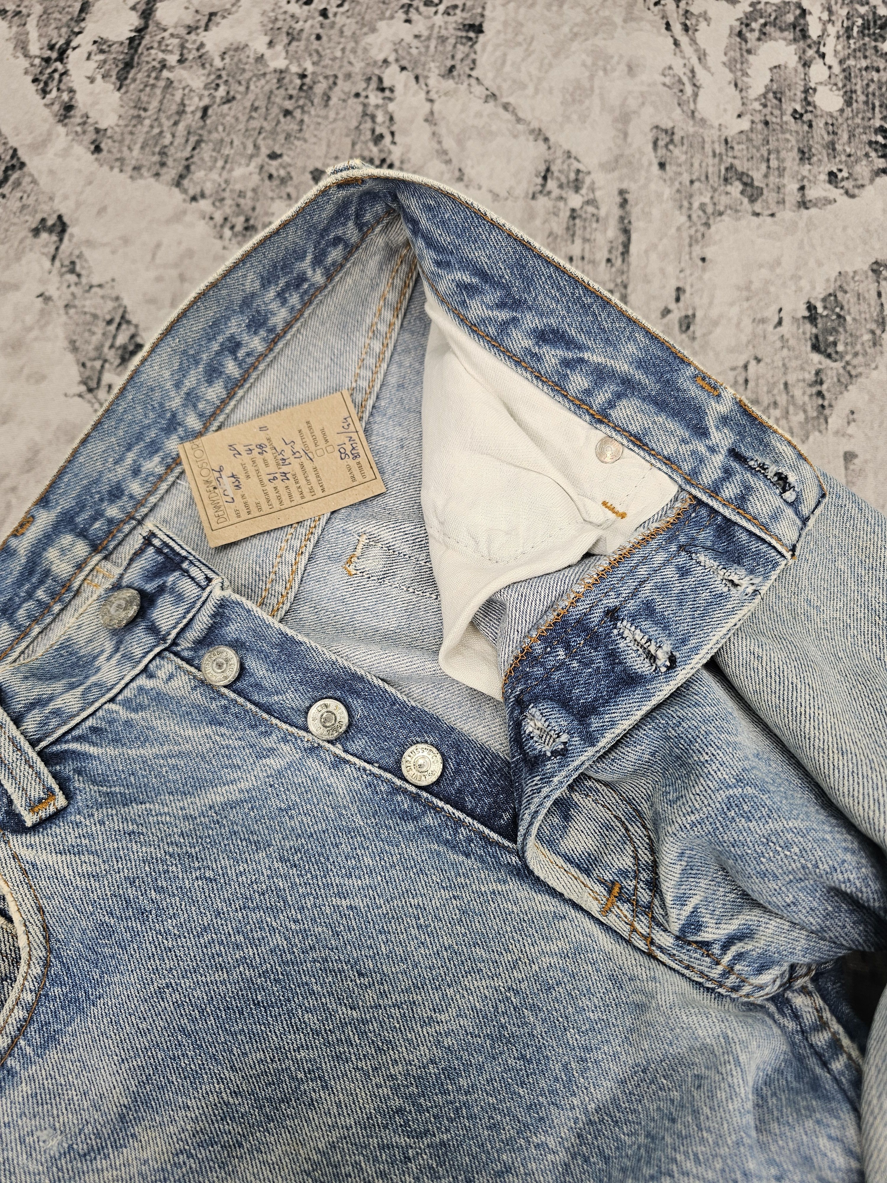 Levi's Vintage Clothing Vintage 90's LEVIS 501 Sun Faded Stain Blue Jeans L0576 Size US 29 - 13 Thumbnail